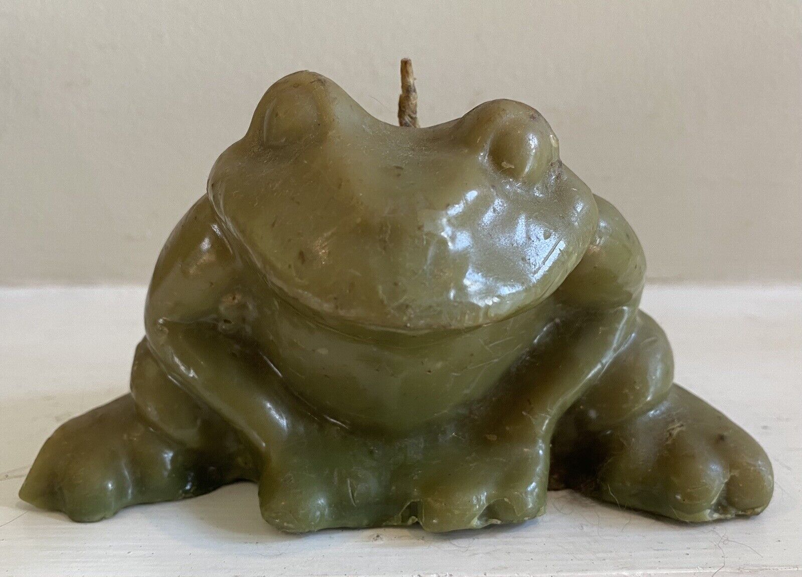 1970\'s Handcrafted Vintage Green Frog Figurine Wax Candle Never Burned BOHO 4x5\