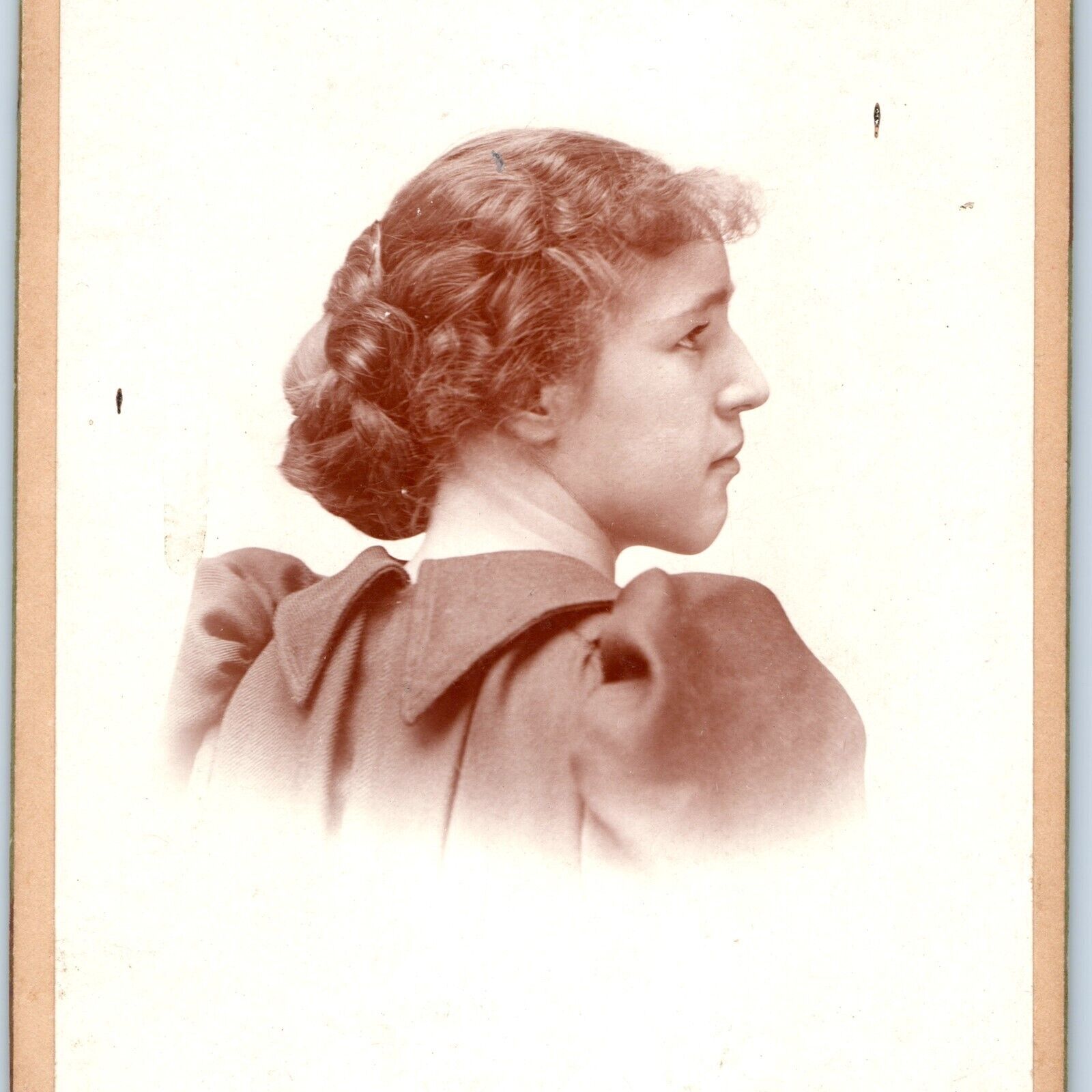 c1880s Silver Creek, NY Cute Side Profile of Girl Cabinet Card Photo Randall B17