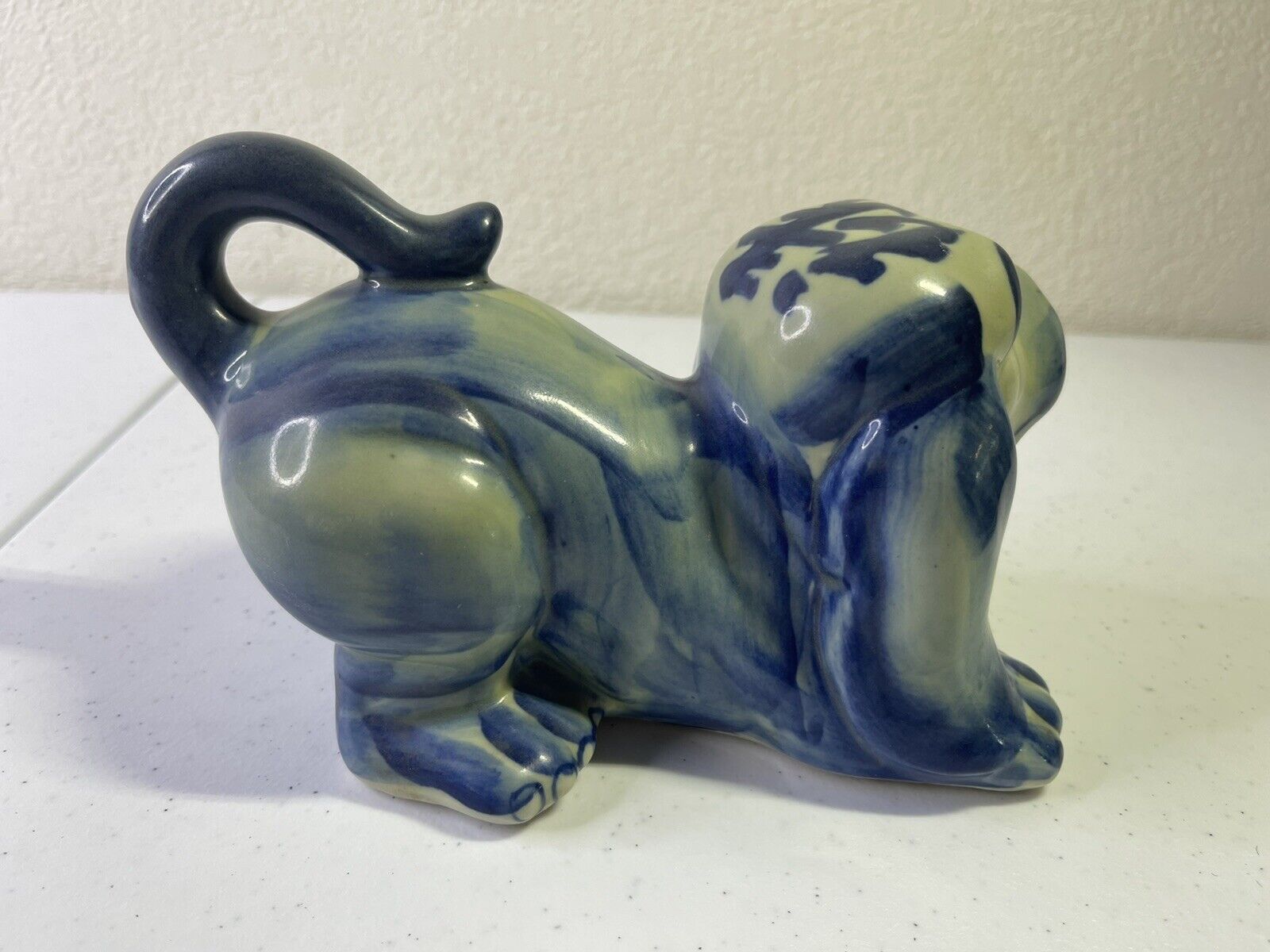 vintage chineese porcelain yellow and blue dog