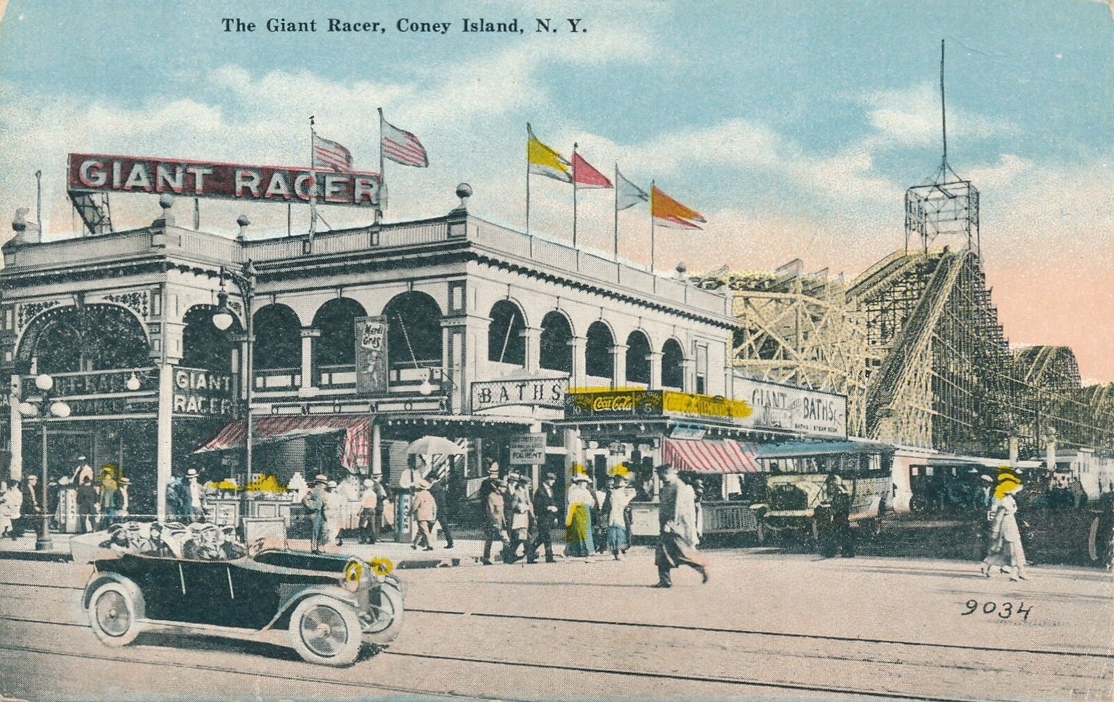 BROOKLYN NY – Coney Island The Giant Racer