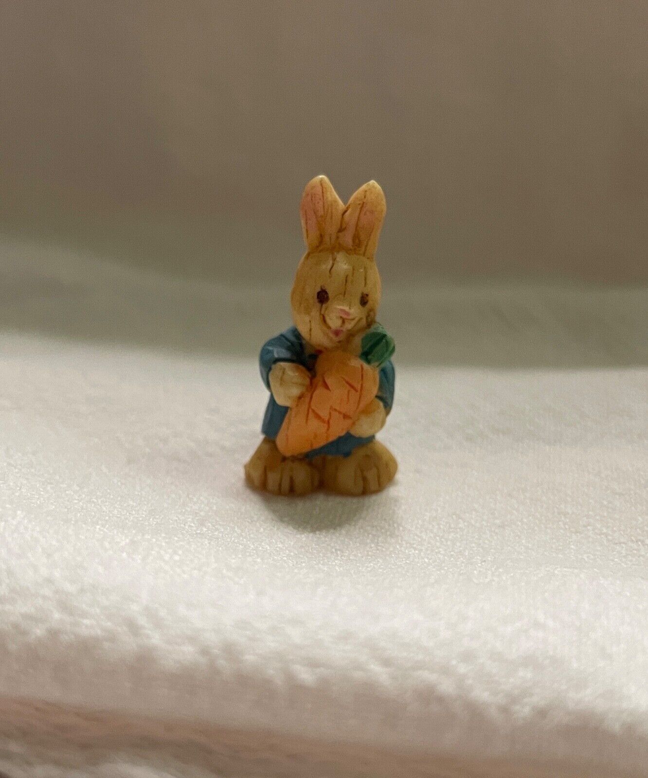 Vintage bunny Miniture  Figurine 1\
