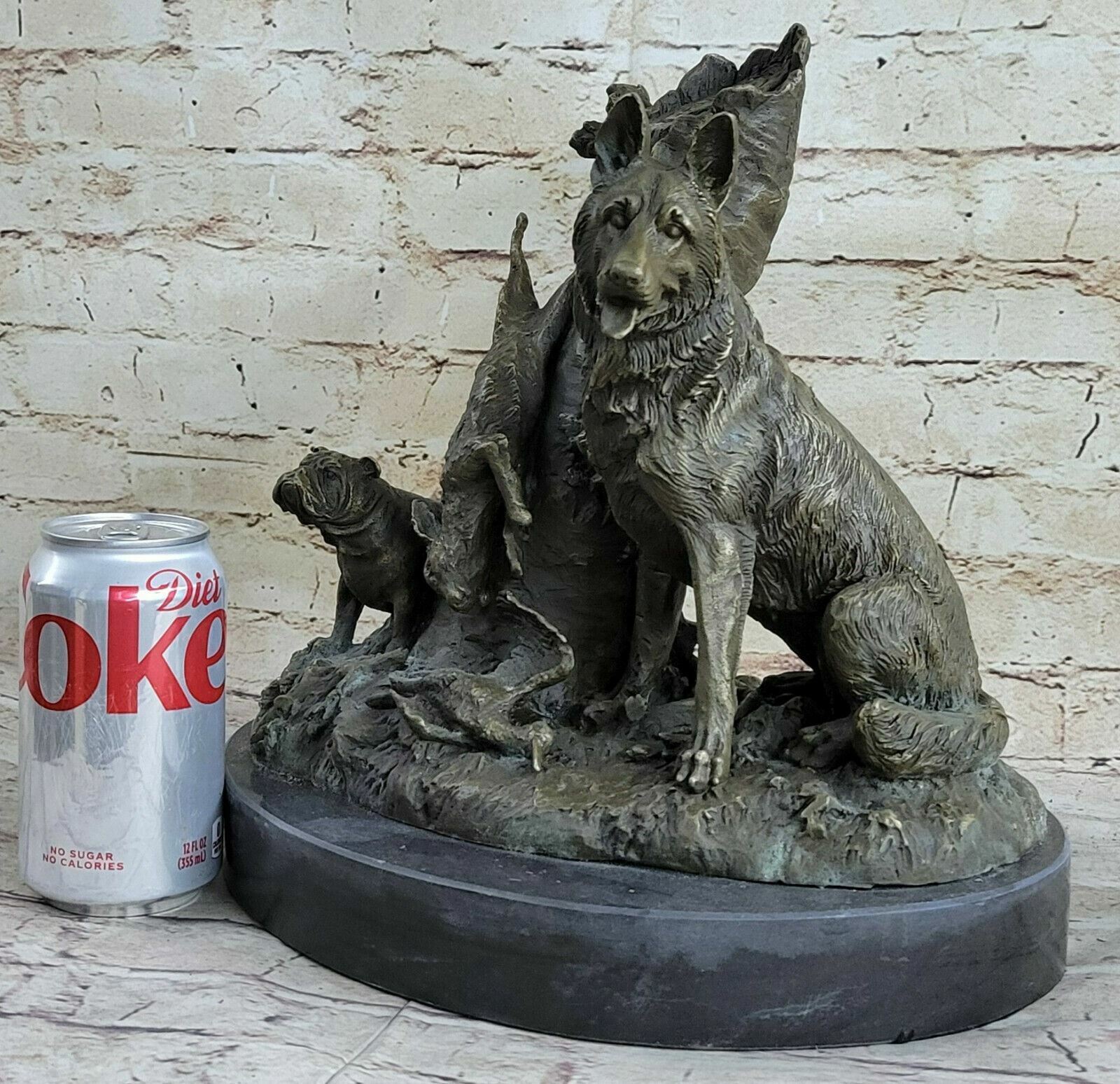 Handmade bronze sculpture Base Marble Animal Dog Bulldog English Shepherd Decor