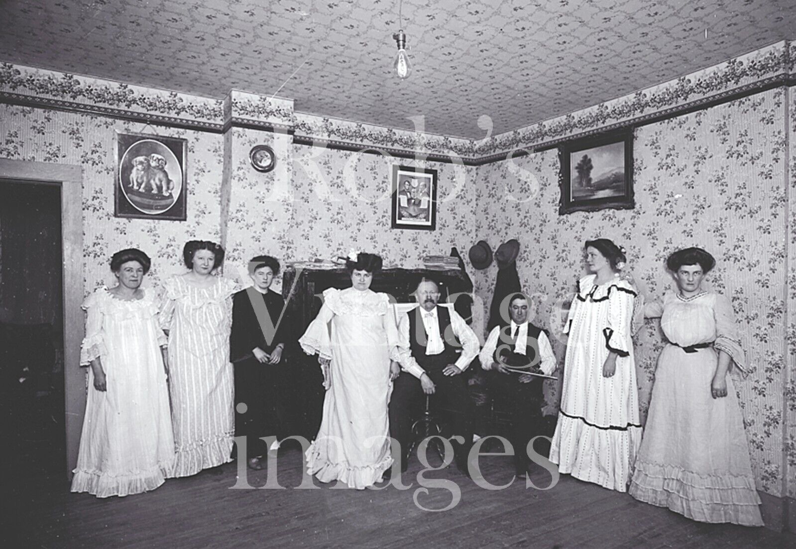 Klondike Old West  Photo Brothel Soiled Doves Parlor House staff Musicians Girls