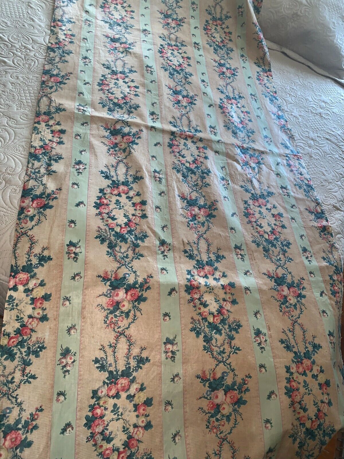 Beautiful Antique C1830 French Floral Chintz Fabric 32.75\