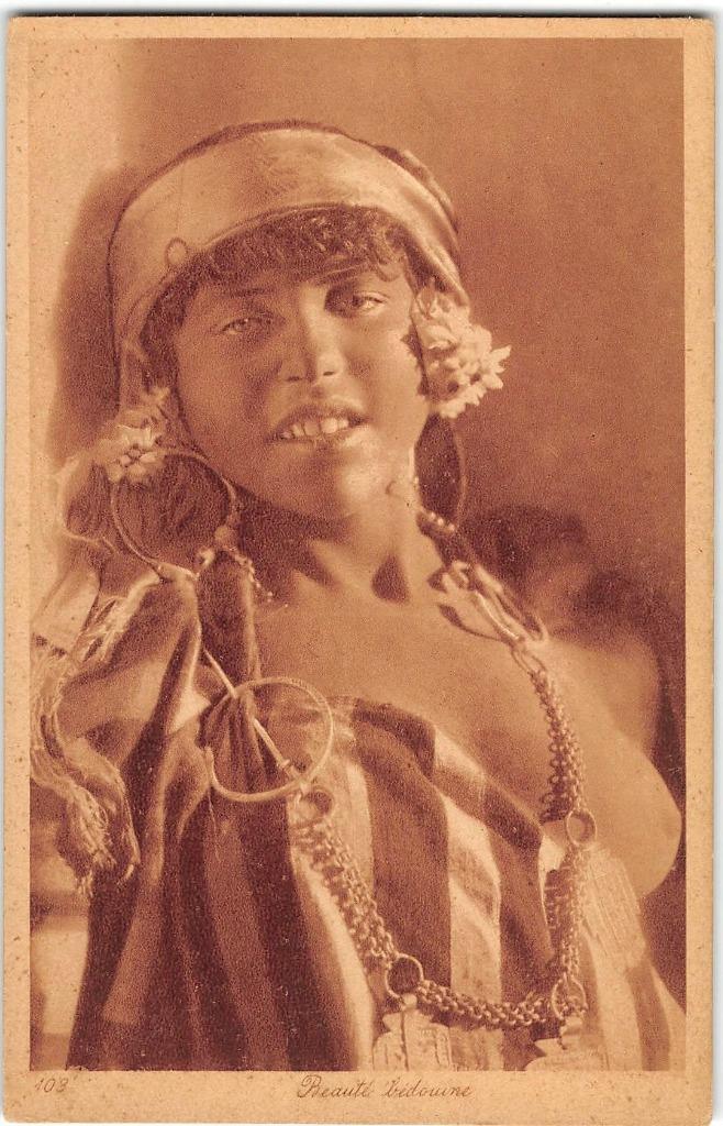Beauté Bédouine Bedouin Beauty Ethnic Nude North Africa Arab Vintage Postcard