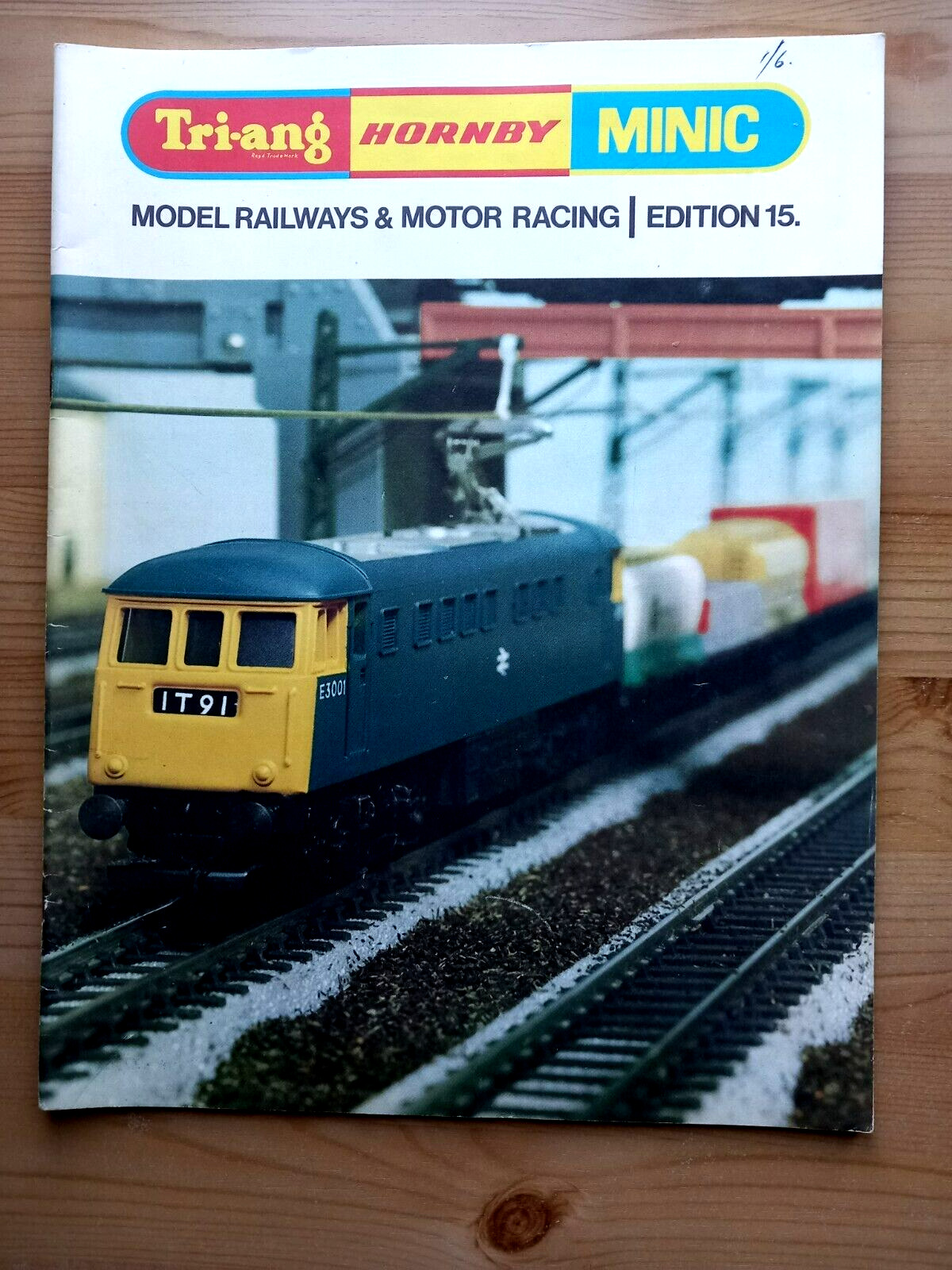 Tri-ang Hornby Minic Model Railways & Motor Racing /Edition 15 1969 Catalogue.