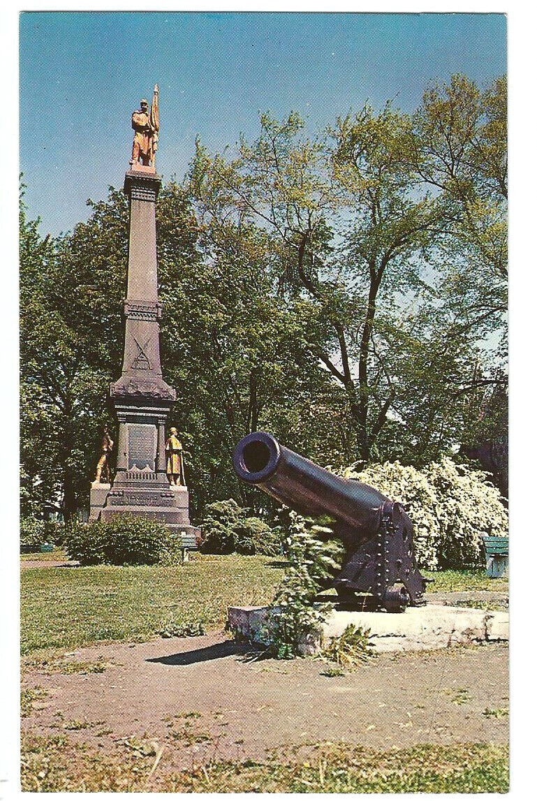 Warren Ohio OH Postcard Monumental Park