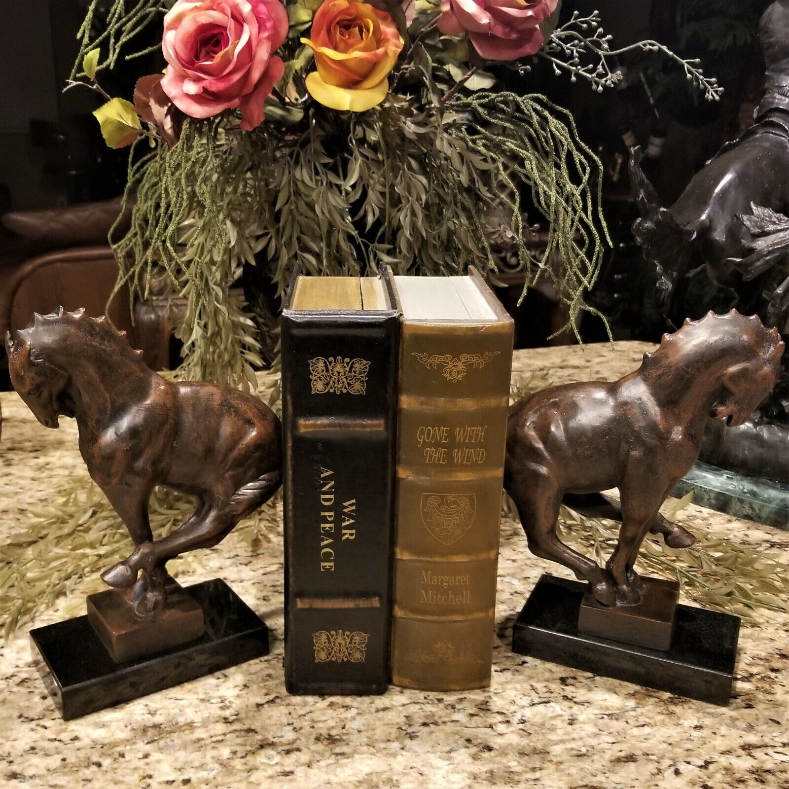 GLOBAL VIEWS Bronze Horse Bookends