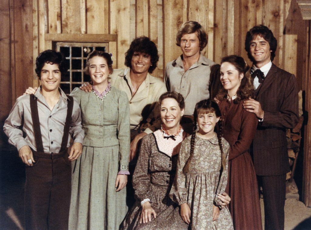 LITTLE HOUSE ON THE PRAIRIE INGALLS FAMILY Cast Photo Picture reprint 8.5\