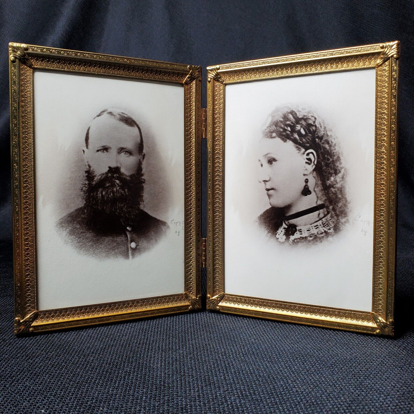 Civil War Era Photos Decorated Man Wife Antique Folding Frame Copy O\'Connor \'52