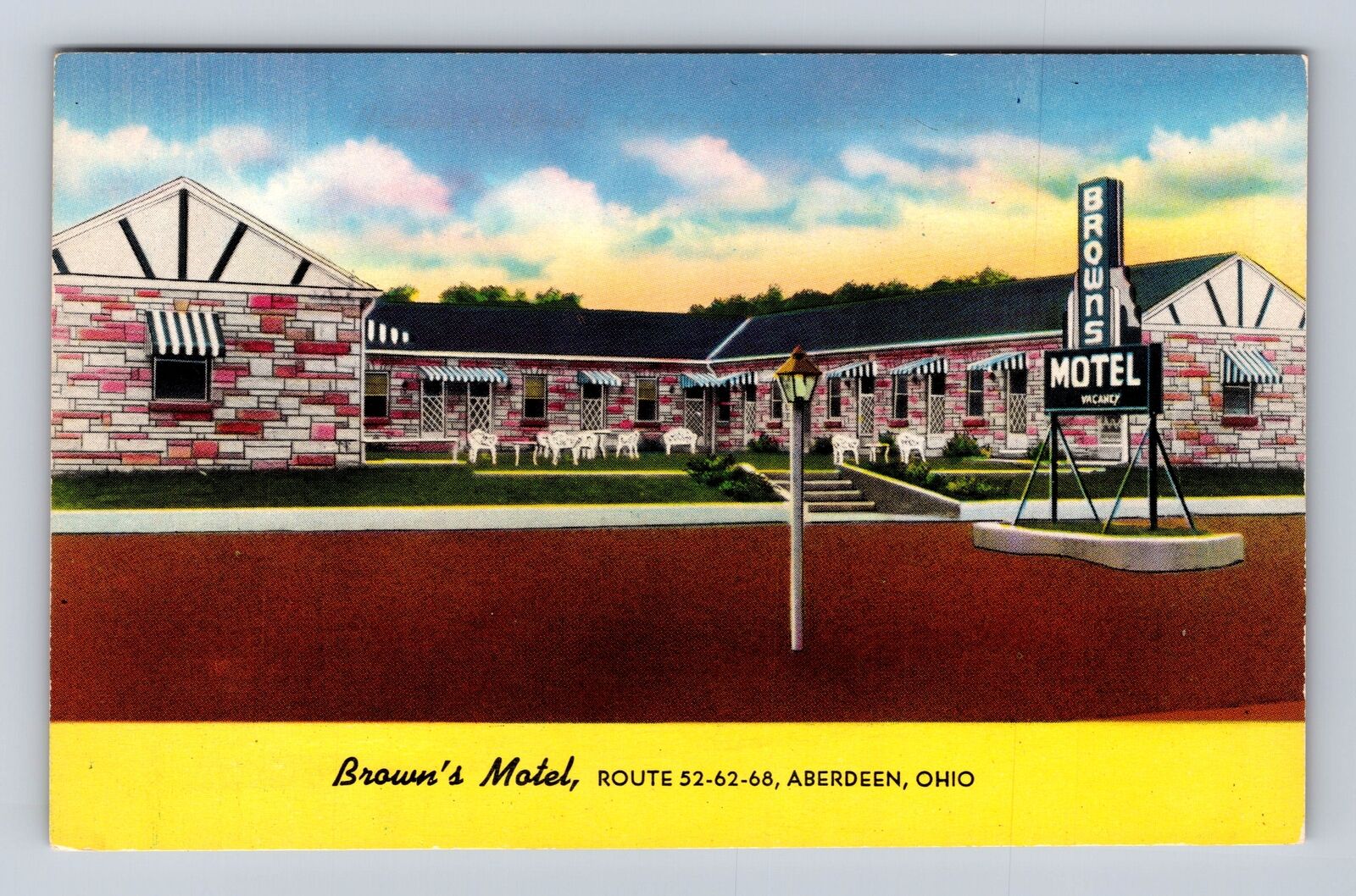 Aberdeen OH-Ohio, Brown\'s Motel, Advertising, Antique Vintage Souvenir Postcard