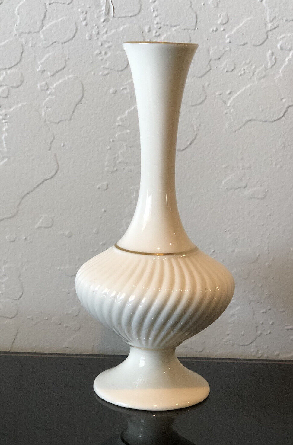 Vintage Lenox Bud Vase Savoy Collection Fluted Swirled Ribbed 7\