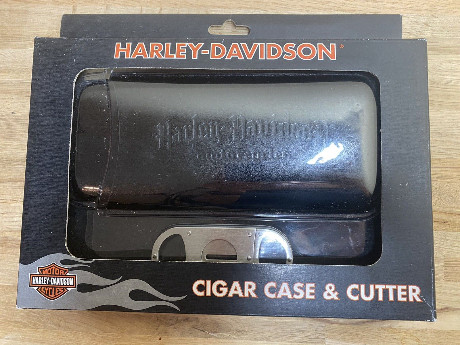 NEW NIB Harley Davidson Cigar Case & Cutter black leather motorcycle smoking