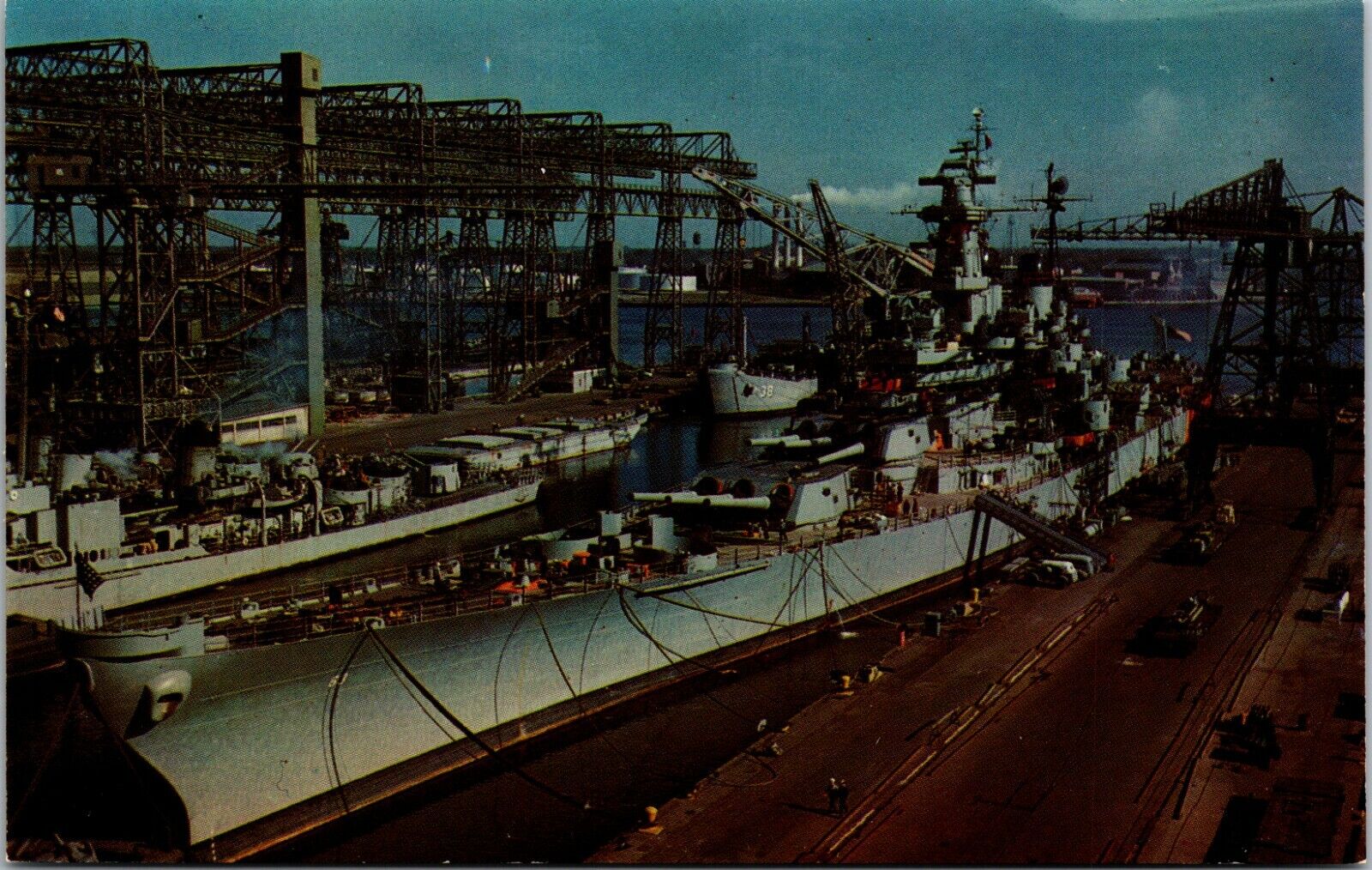 U.S.S. USS Missouri (BB-63) Naval Ship Postcard Chrome Unposted A1208