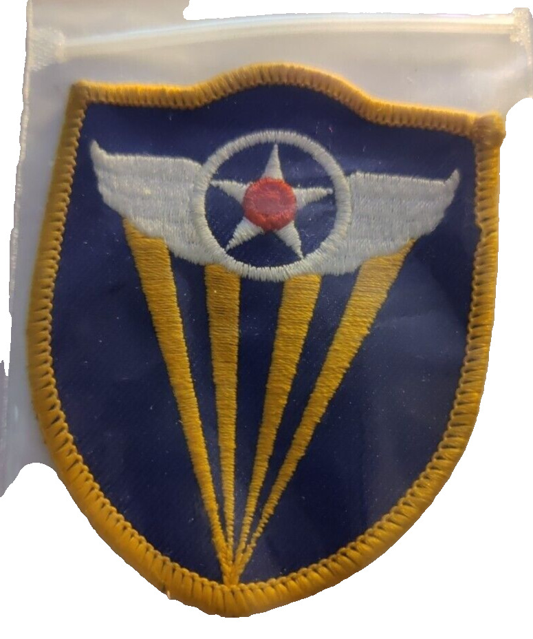 Vintage Military WWII Era US Army 4th Air Force Insignia Patch Wings Blue Yellow