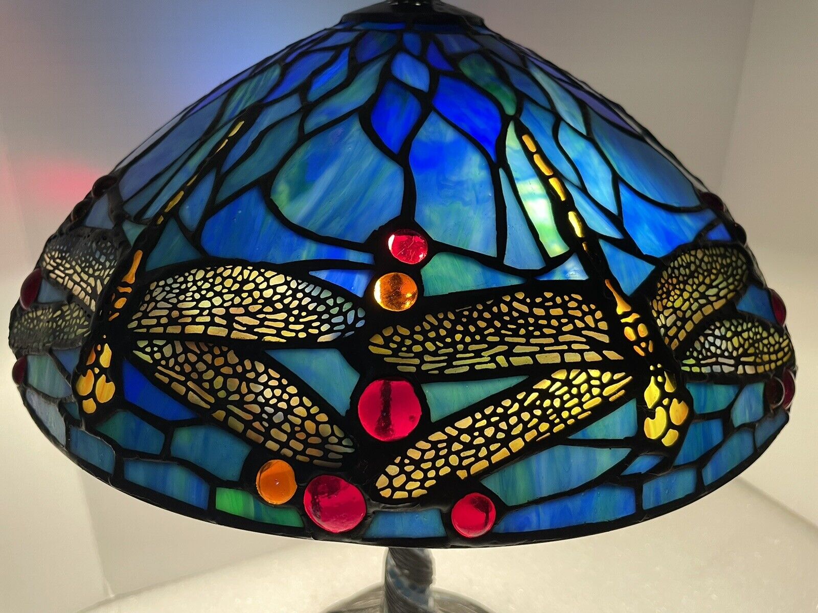 QUOIZEL TIFFANY STYLE TABLE LAMP BRONZE FINISH DRAGONFLY 19.5x14\