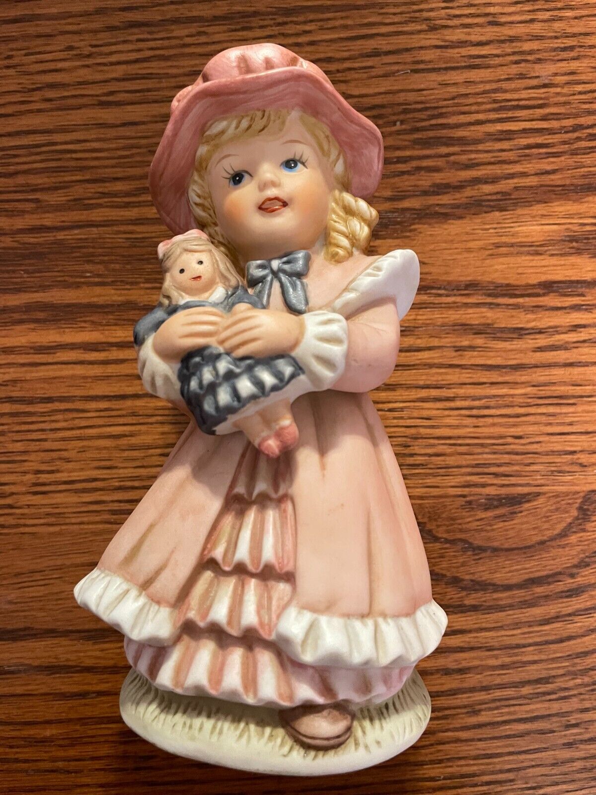 Homco Girl with Doll Figurine, # 1419, vintage, collectible, home decor,