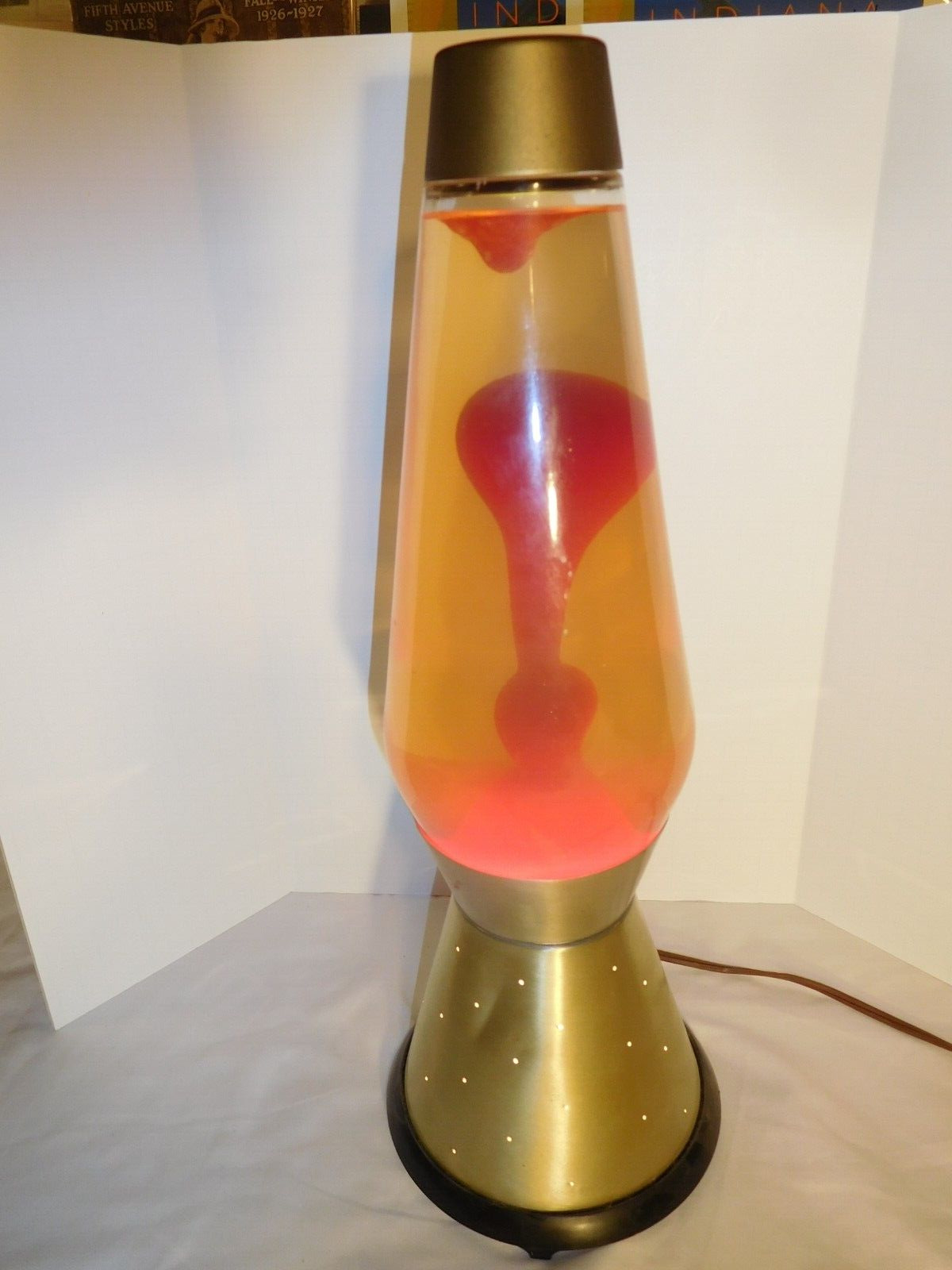 Vintage 1960's Classic Lava Lamp with Starlight Base