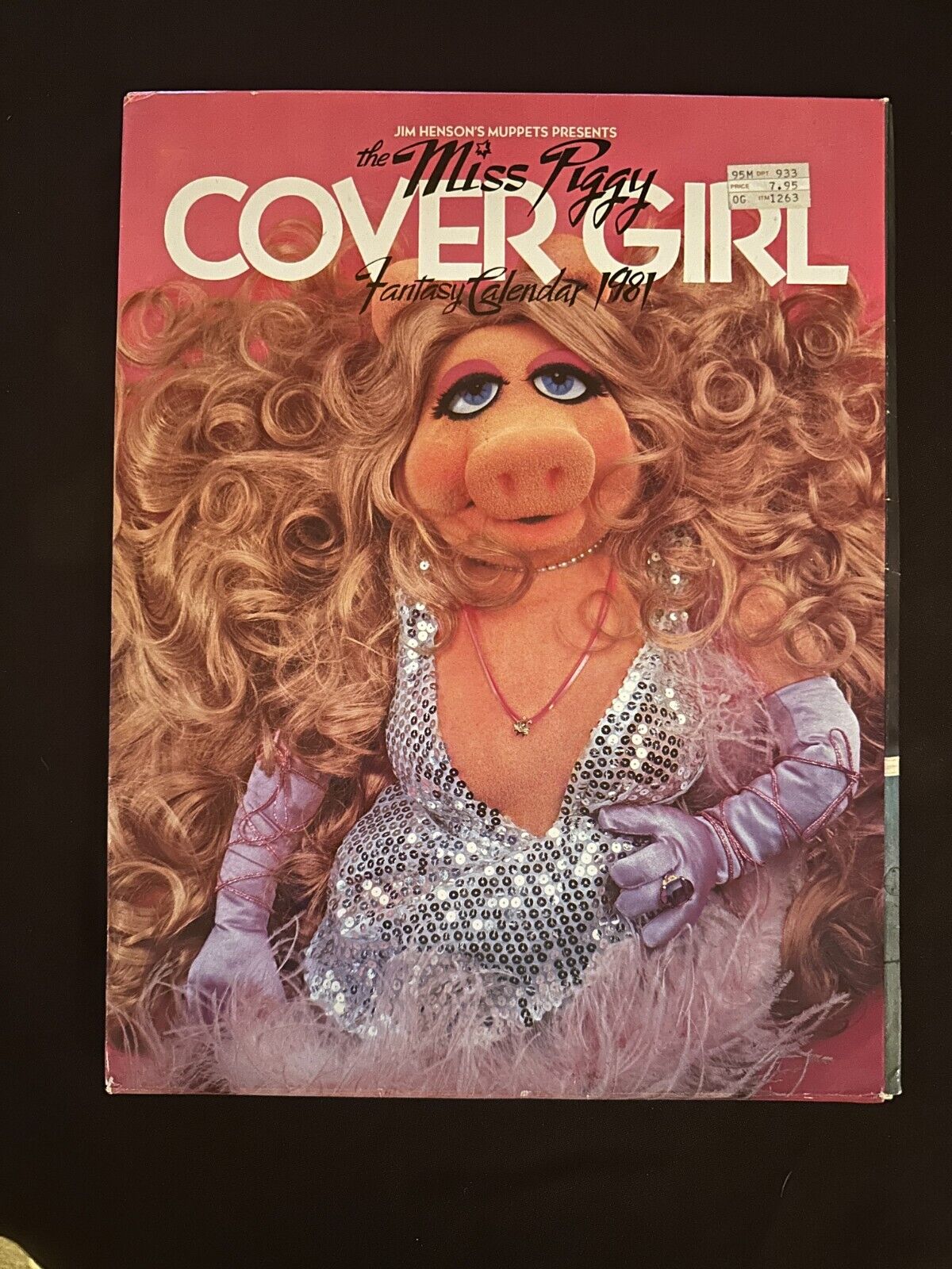 1981 Vintage Miss Piggy Cover Girl Fantasy Calendar with Box - Never Opened