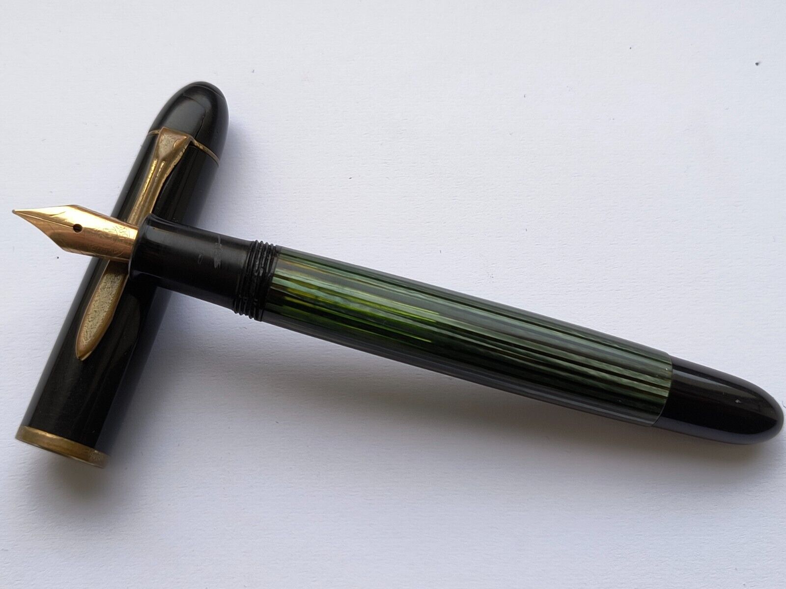 ✒️ Vintage 1950's Pelikan 140 Fountain Pen 14k 585 EFNib (3) ✒️
