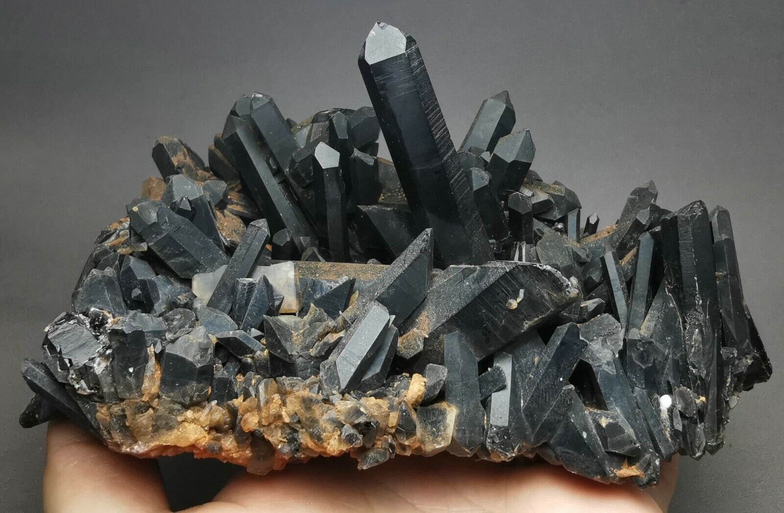 970g Natural Beautiful Black Quartz Crystal Cluster Mineral Specimen Rare