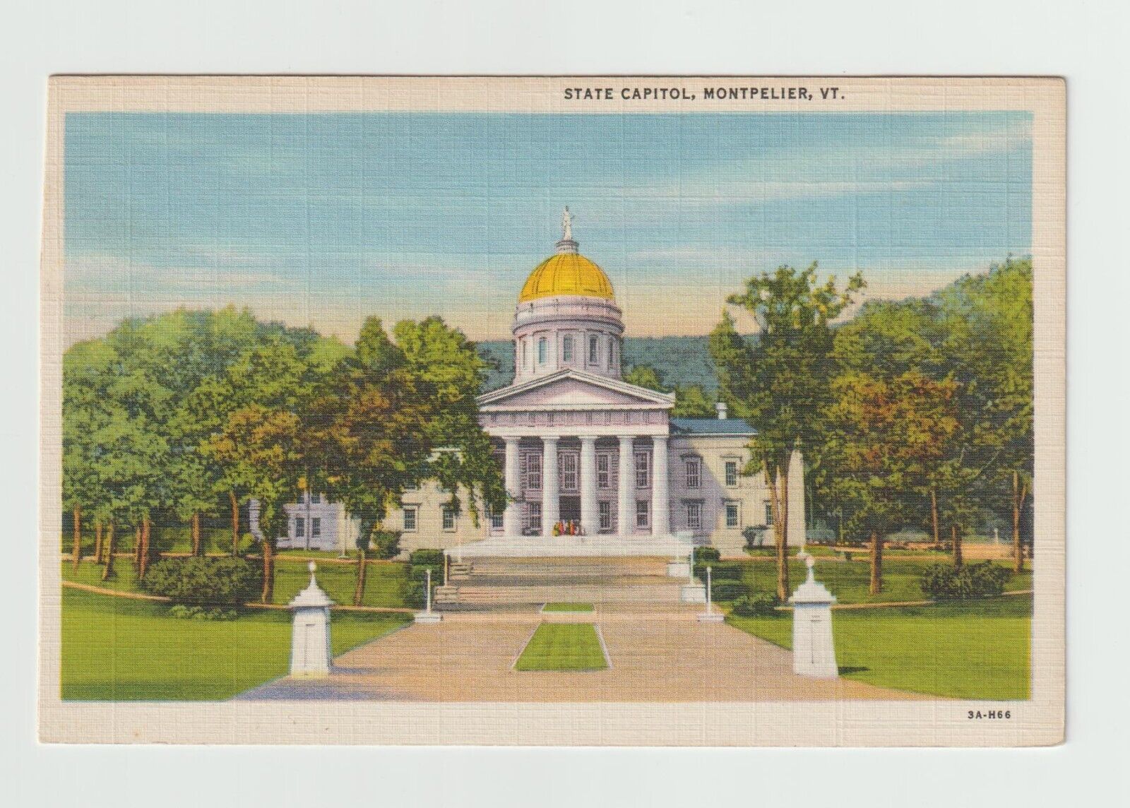 State Capitol Montpelier VT Vermont Linen Postcard Government Building