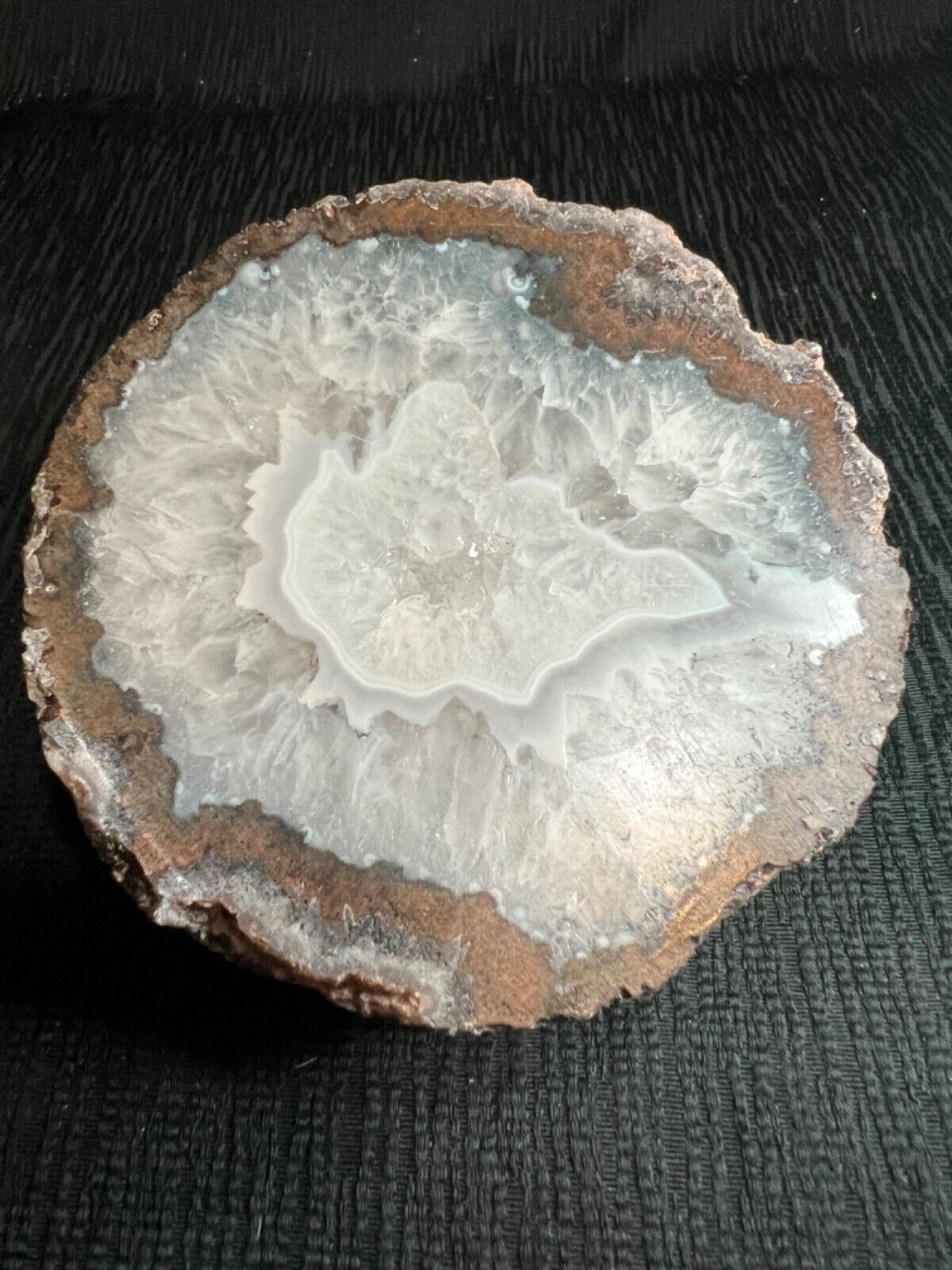 Authentic Vintage Arizona Large White Agate Geode Specimen 799+/- grams approx2#