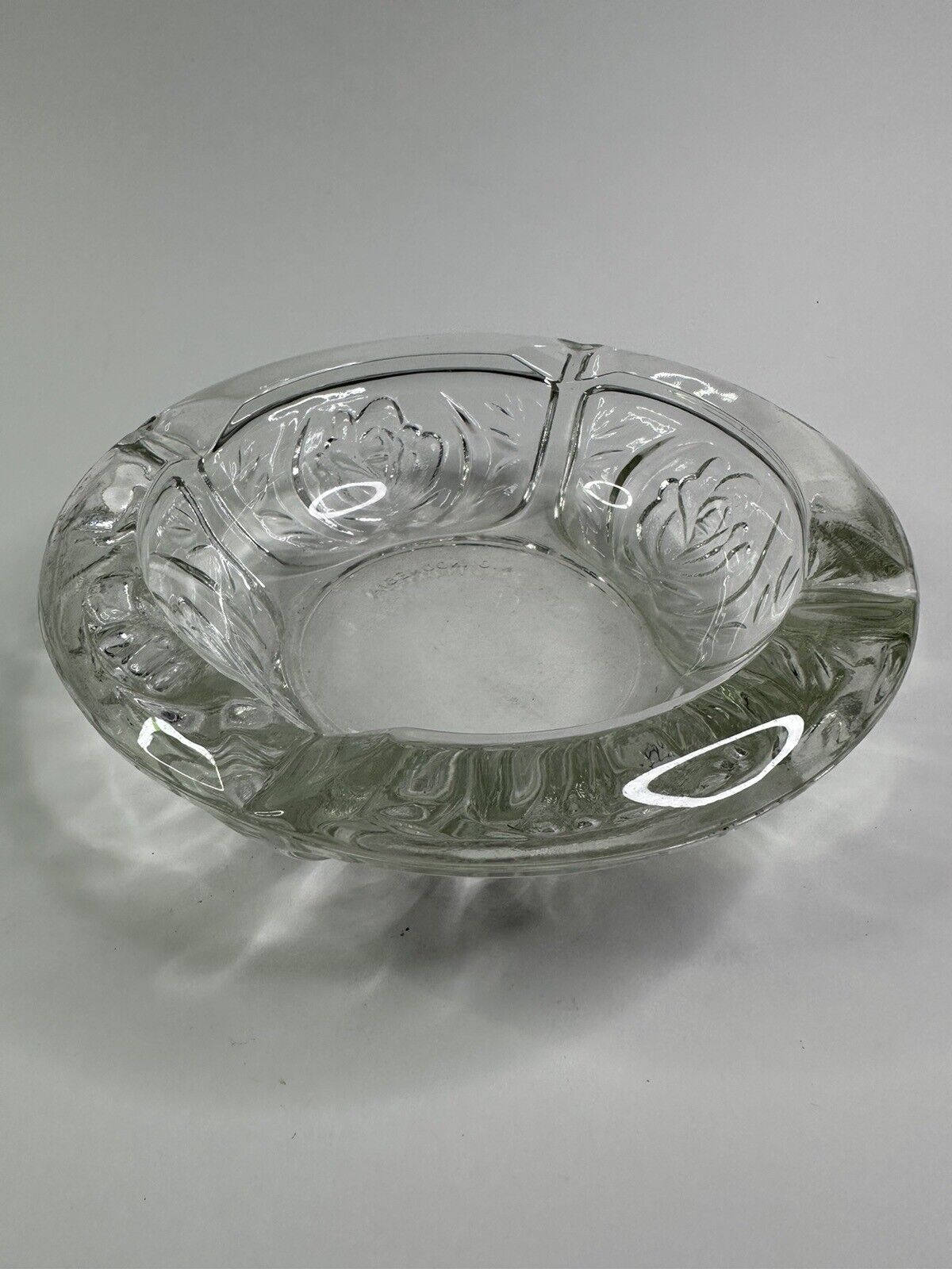 Vtg Clear Pressed Floral Design Glass Ashtray. 6 Inch, Heavy