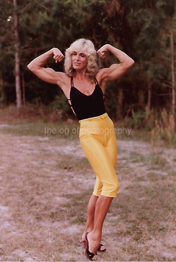 GEORGIA FUDGE 80\'s 90\'s Found Photo MUSCLE WOMAN Female Bodybuilder EN 41 45 O