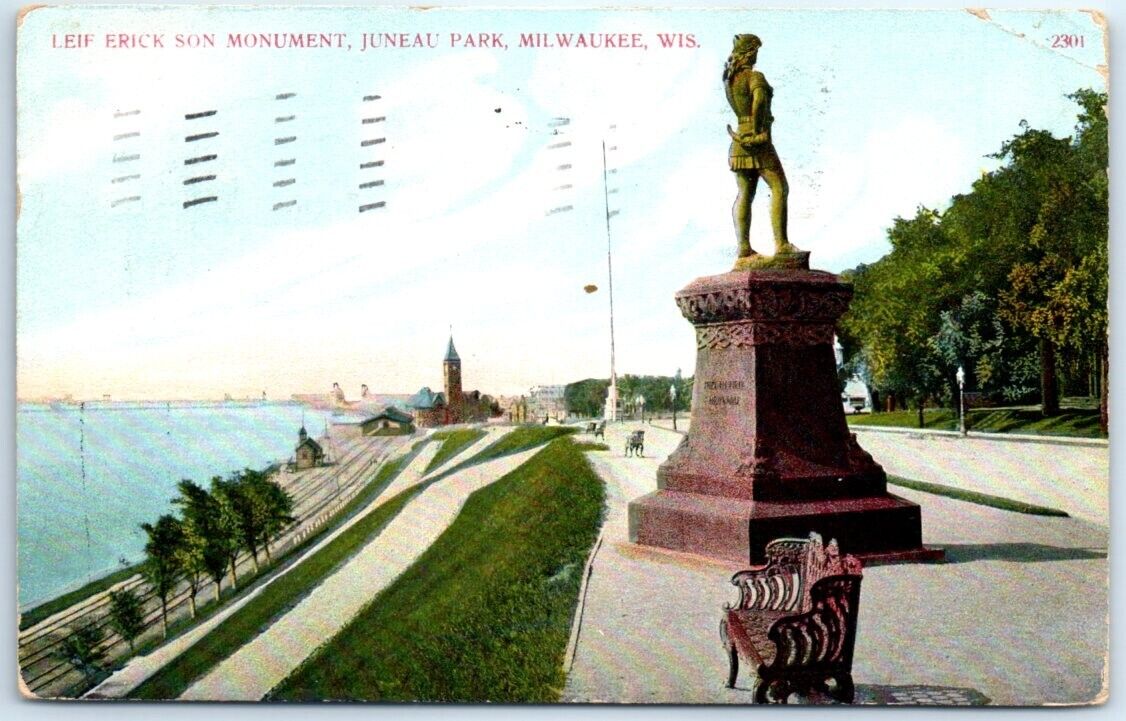 Postcard - Leif Erick Son Monument, Juneau Park, Milwaukee, Wisconsin, USA