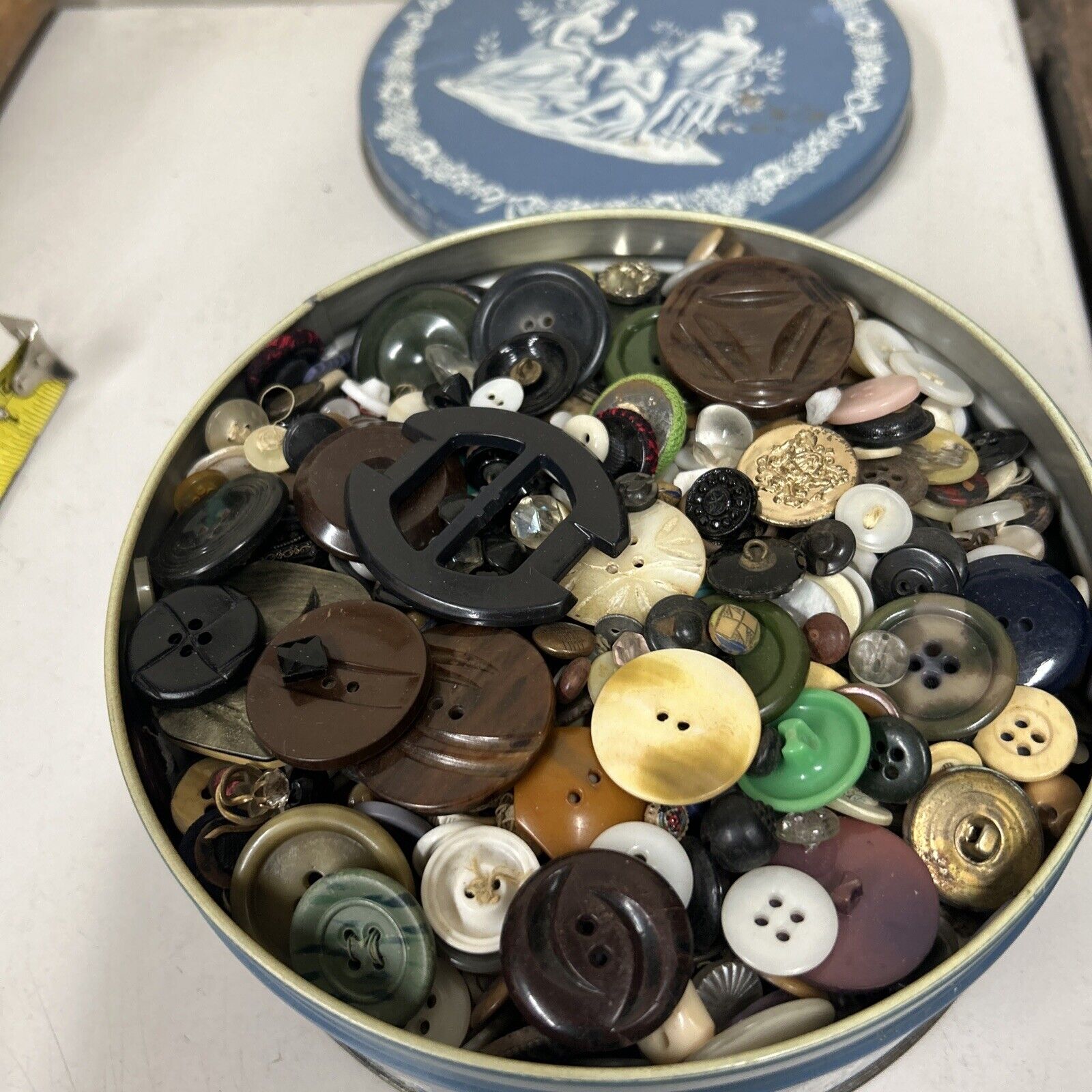 3 lbs. Lot of Vintage Buttons Sewing Craft, Plastic, Celluloid W/ Tin