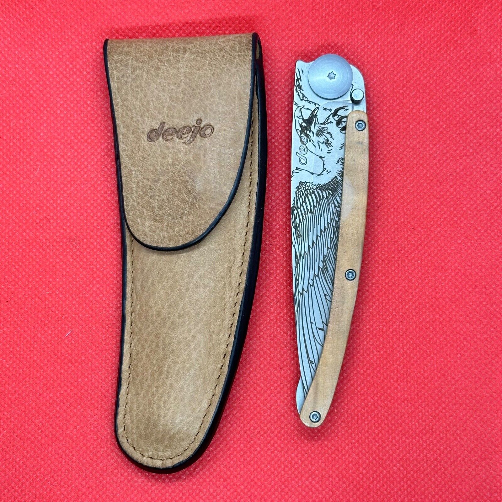 Deejo 37g (9cm) Wood handle and Eagle Design Pocket Knife with sheath, great EDC