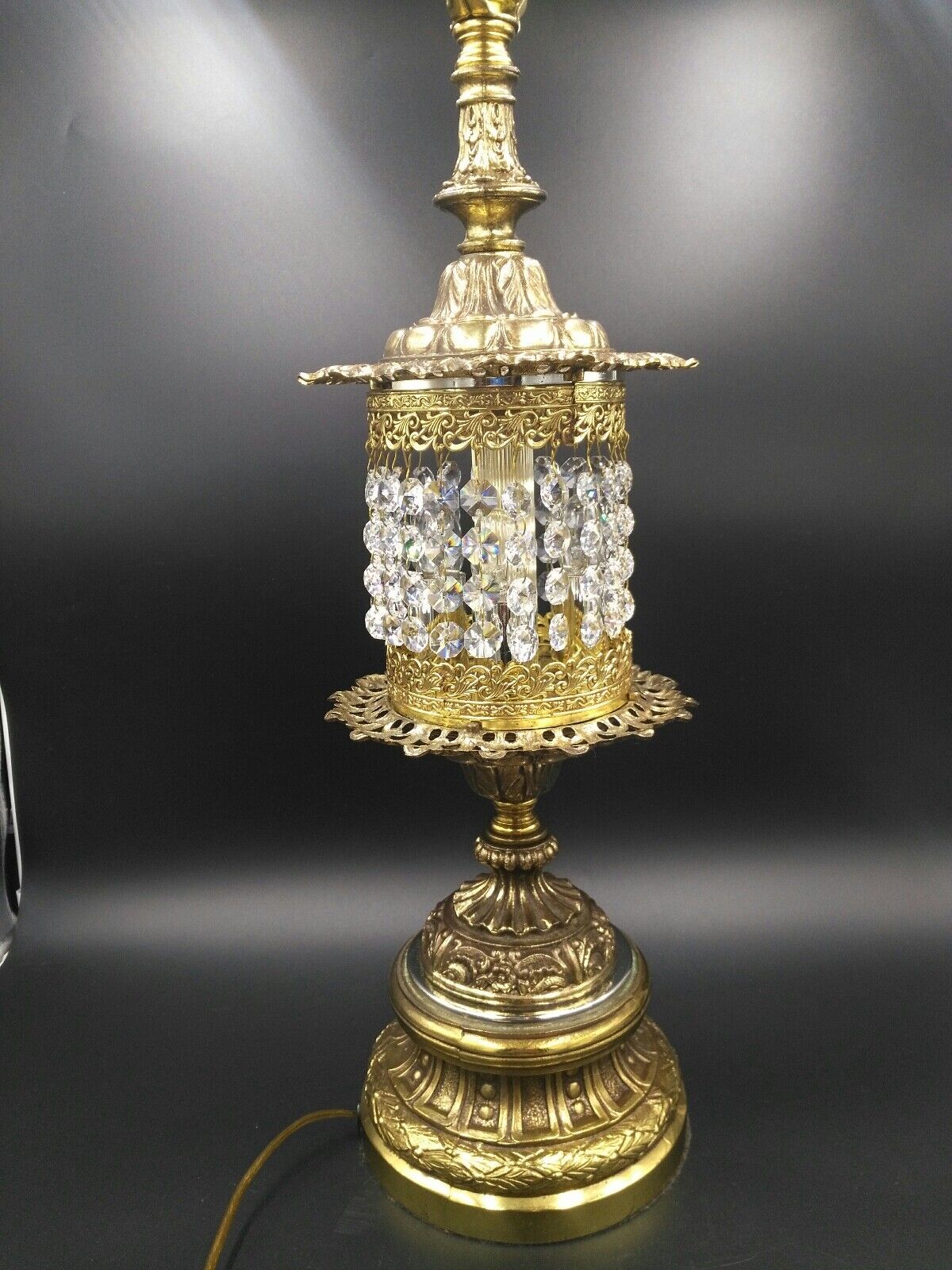 Vtg  Hollywood Regency Brass & Austrian Crystals Table Lamp 