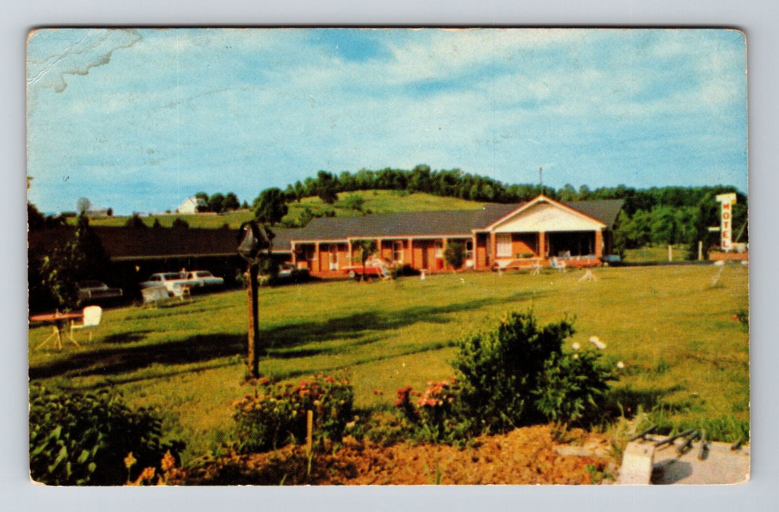Natural Bridge VA-Virginia, Grim\'s Motel, Outside, Vintage Postcard
