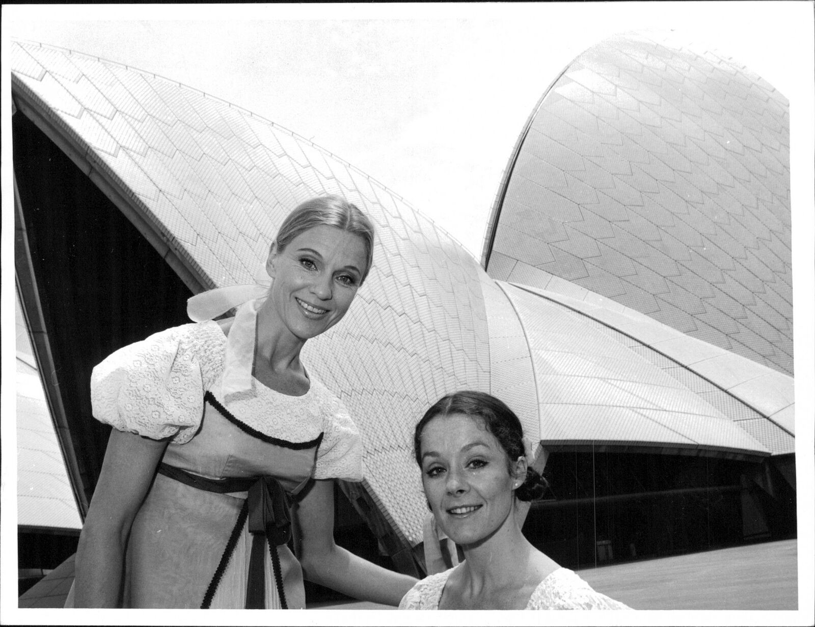 Gerd Andersson and Maria Lang outside the Sydne... - Vintage Photograph 679563