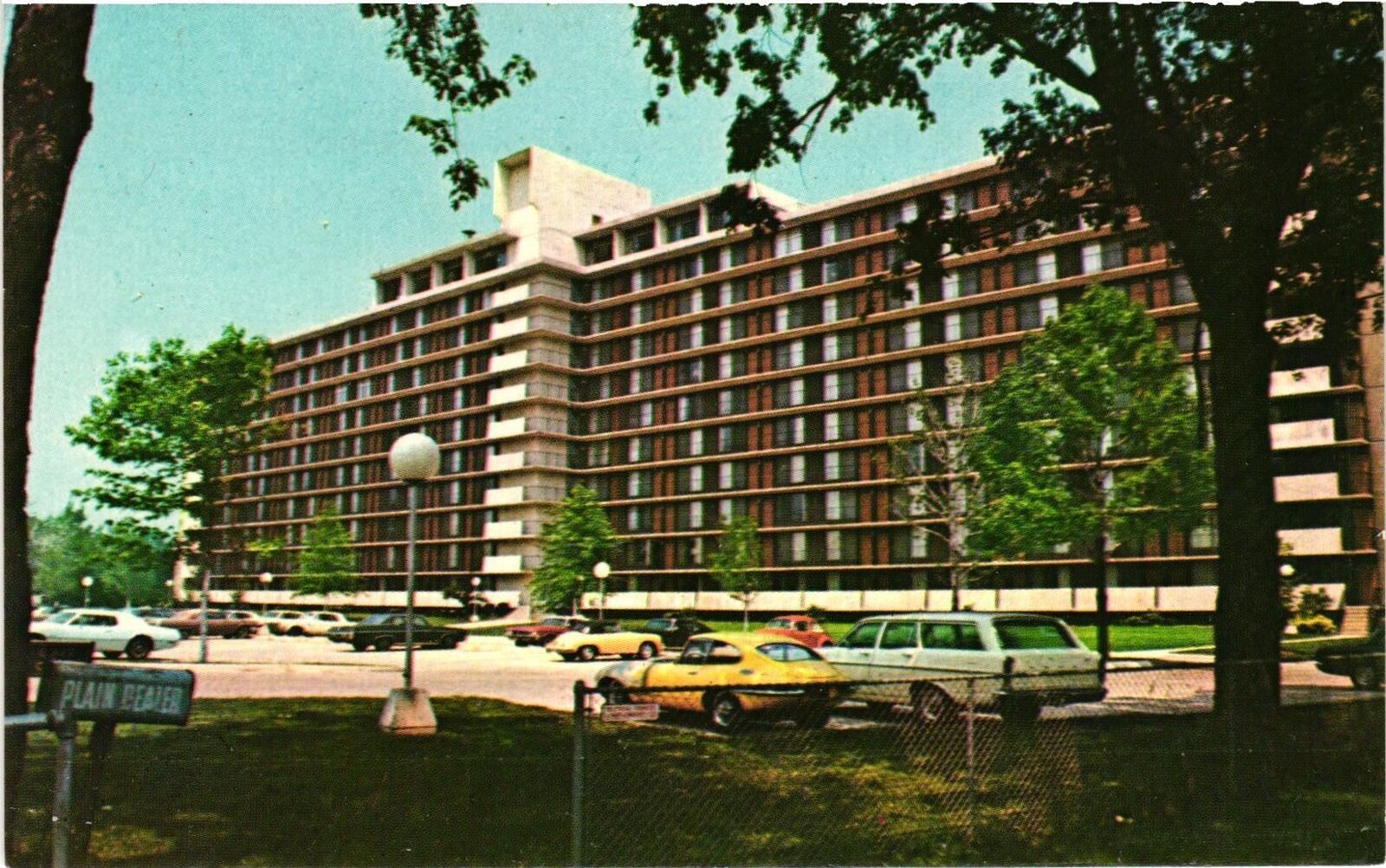 Vintage Postcard- Lakeside 10 Apartments, Sheffield Lake, OH. 1960s