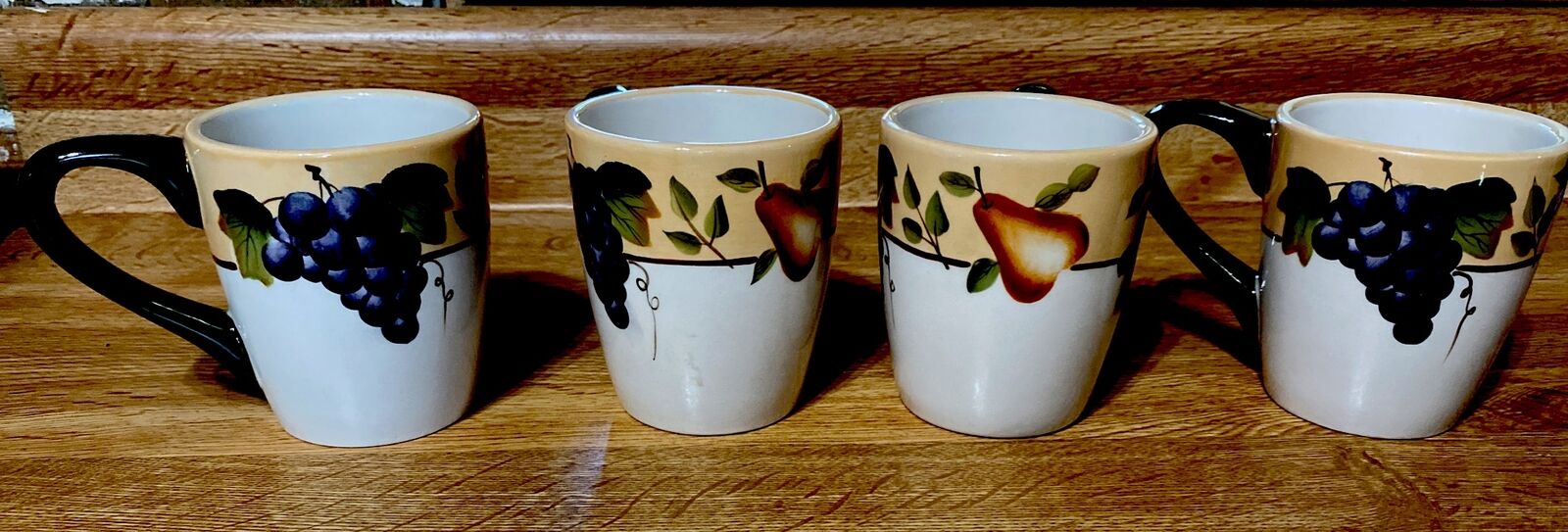 Set 4 Vintage Home Interiors Sonoma Villa  Painted  Coffee Cups Mugs