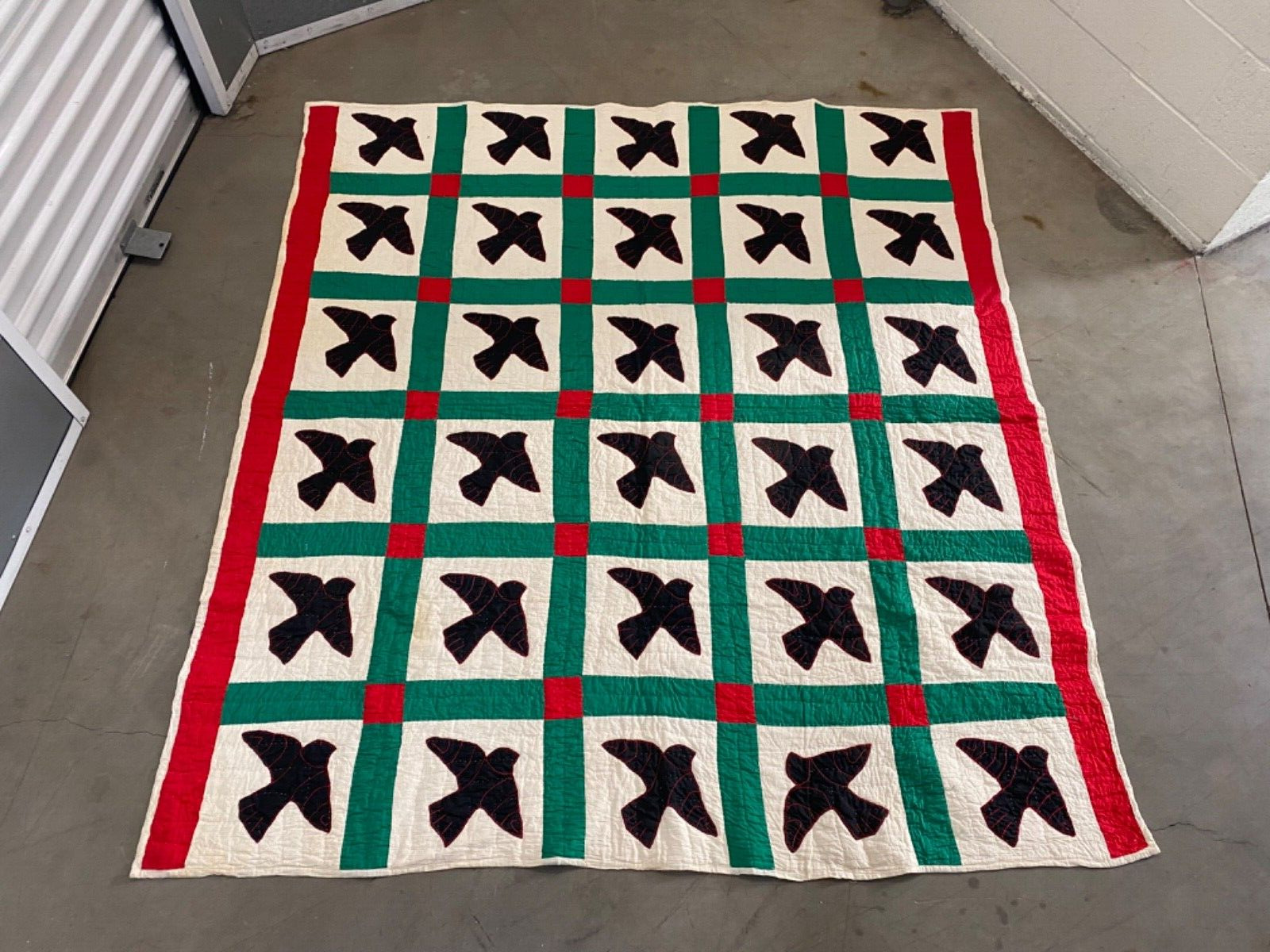 🔥 RARE Antique Old Southern Folk Art Crow Bird Quilt, Hand Stitched 1920s