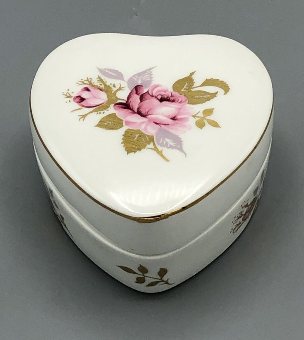 Healacraft Bone China Heart Shaped Trinket Box Pink Rose Gold Leaves