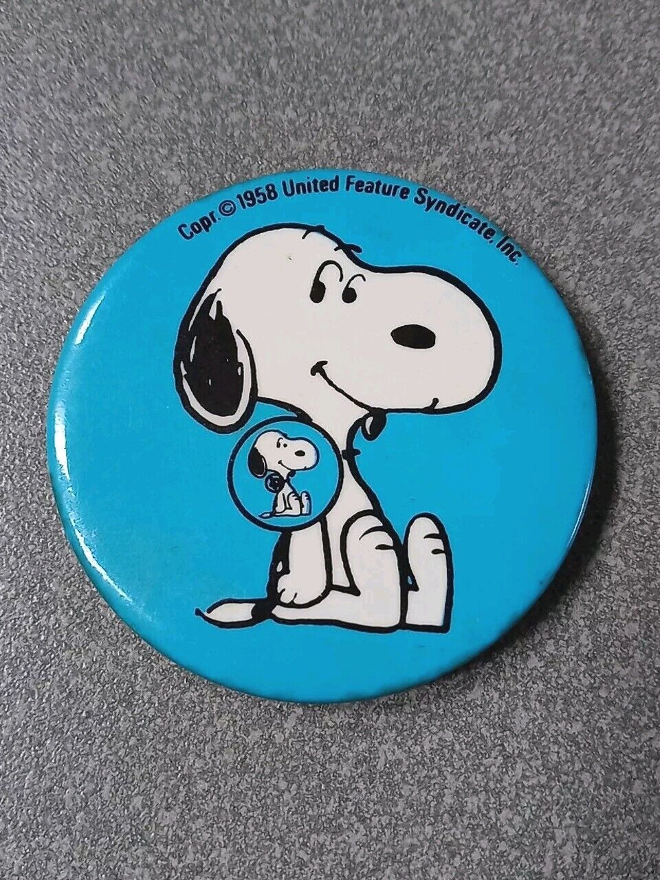Vintage Snoopy Pin Pinback Badge 2-1/2\