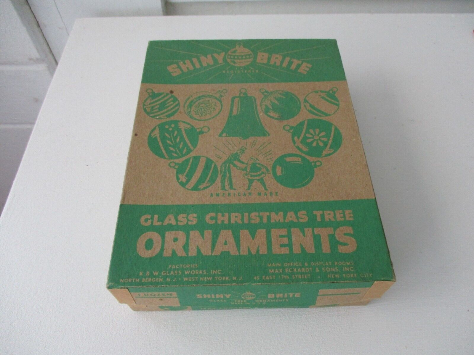 Vintage Shiny Brite empty ornament box, small size, excellent shape