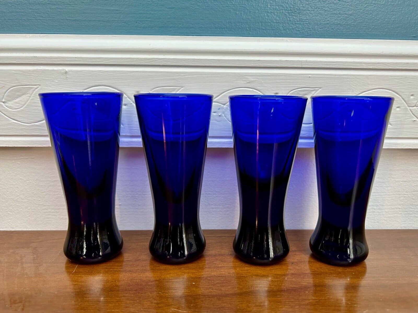 VTG Cobalt Blue Tall Shot Glasses Lot of 4 Hand Blown Glass Tapered Fade 4” x 2”