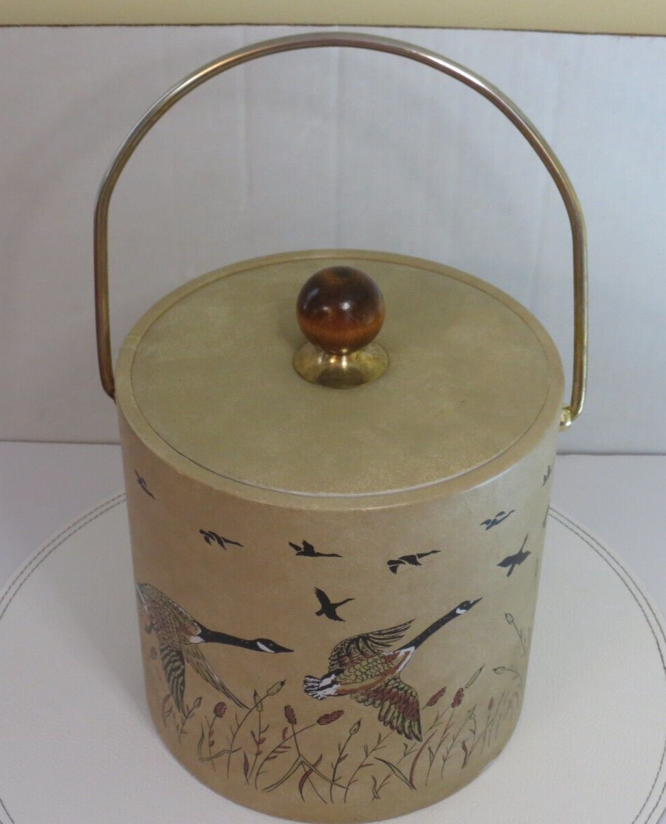 Vintage Kraftware Geese Wildlife Ice Bucket with Lid