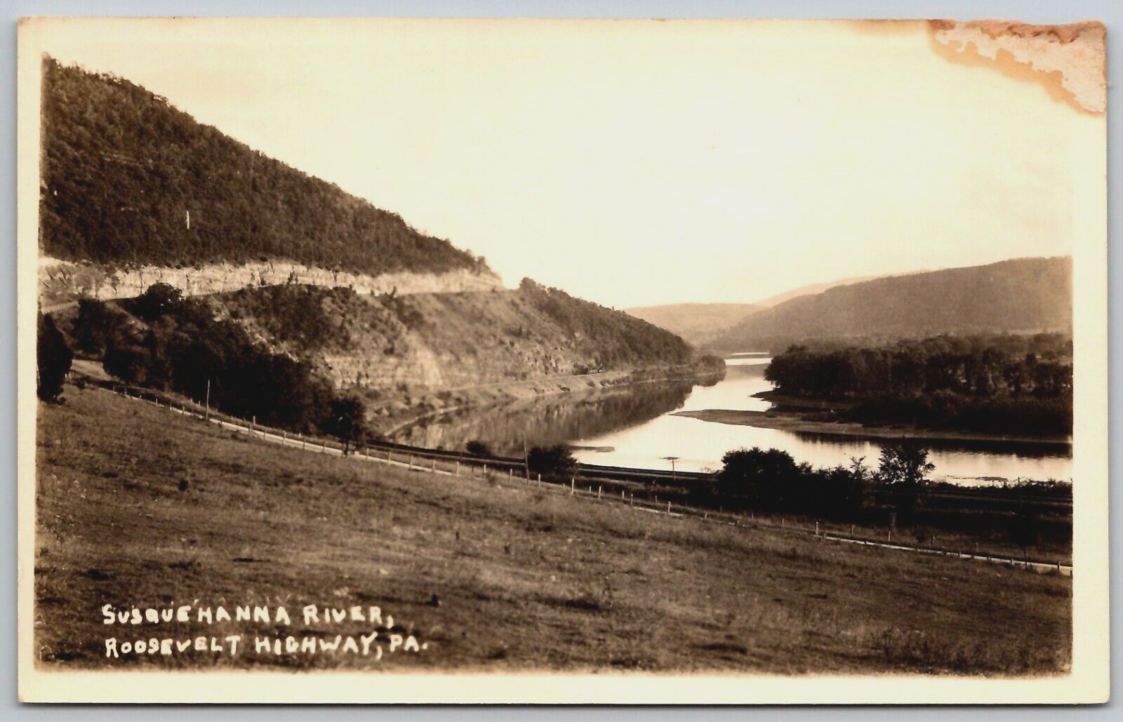 Vintage Postcard - Susquehanna River - Roosevelt Hwy - Pennsylvania - PA