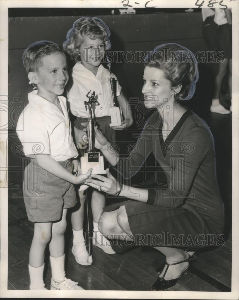 1966 Press Photo NORD baton twirling contest winners with Helena Carriere