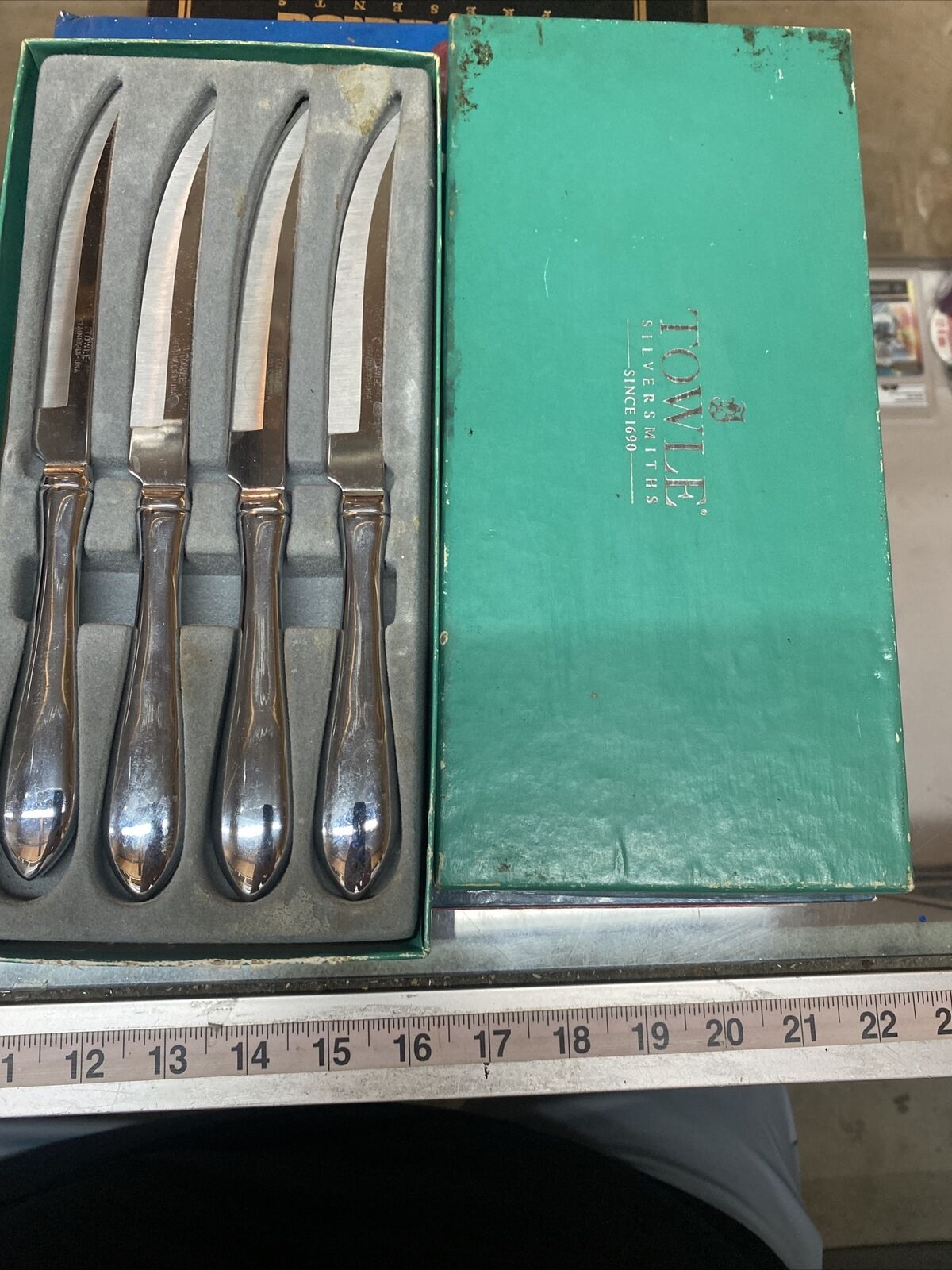 Towle Vintage 4 Steak knife Set