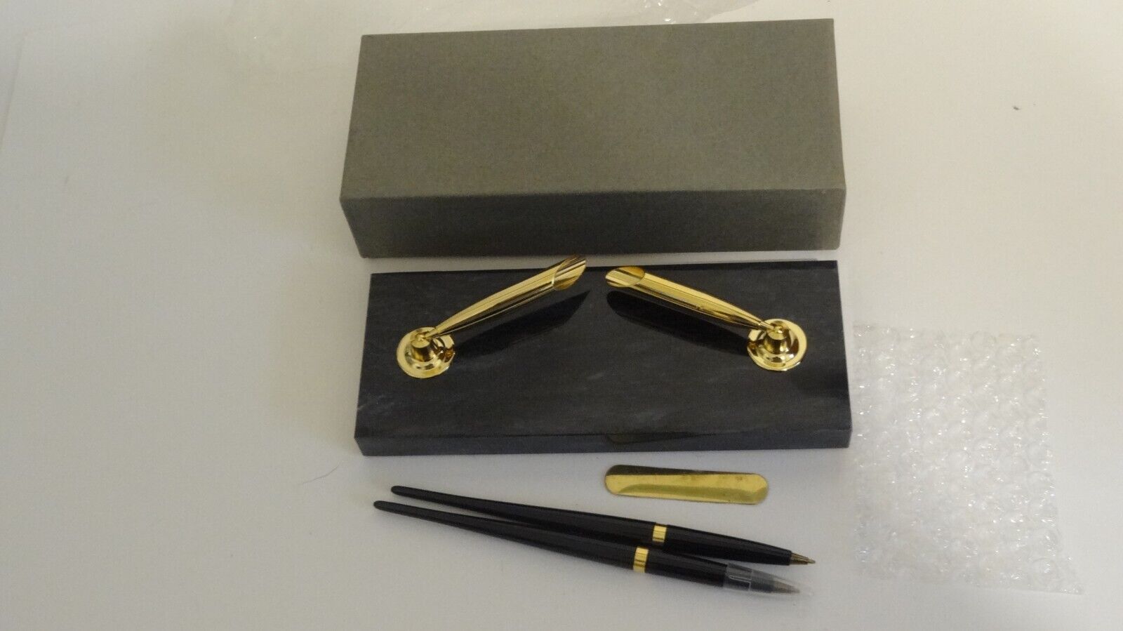 Vintage AITG Classics Black Marquina Marble Base Double Pen Holder TP6788