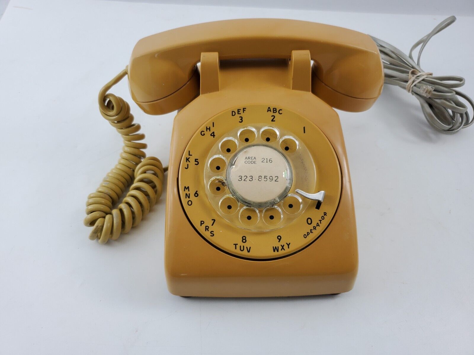 Vintage Retro Northern Telecom Yellow Gold Rotary Dial Desk Old School Telephone