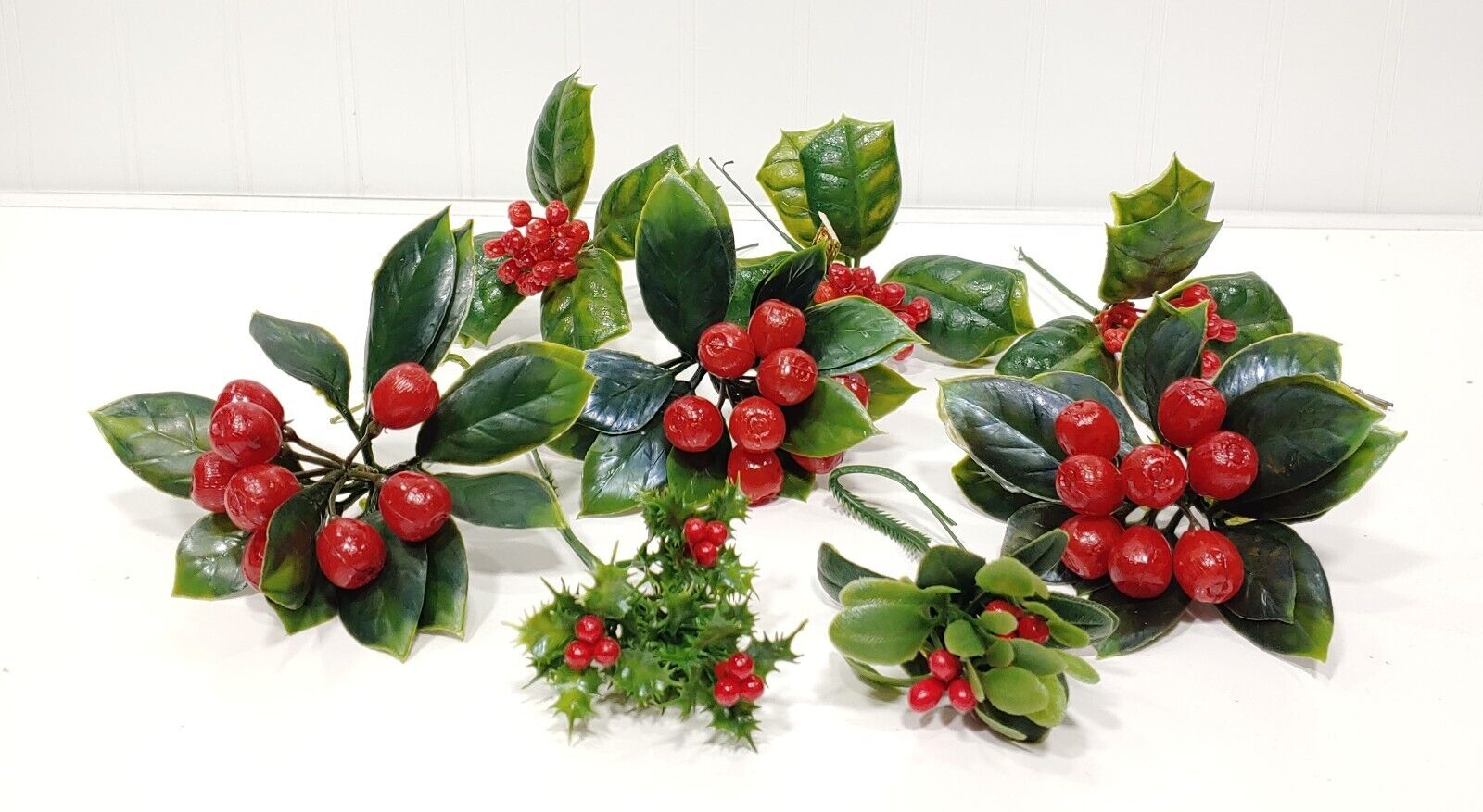 Vintage Plastic Holly Berry Decorative Christmas Arrangement Picks Floral Lot