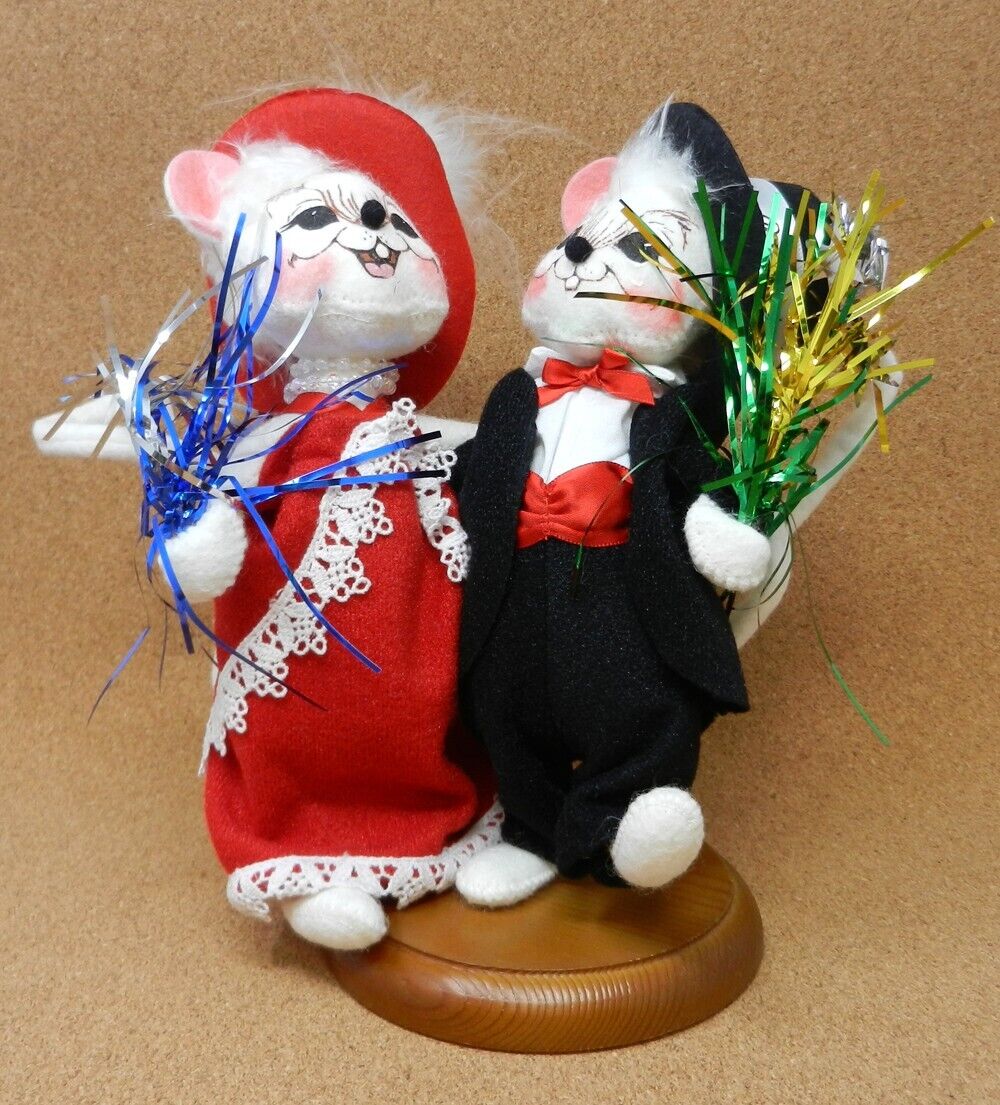 Annalee 7″ NEW YEAR’S MOUSE COUPLE